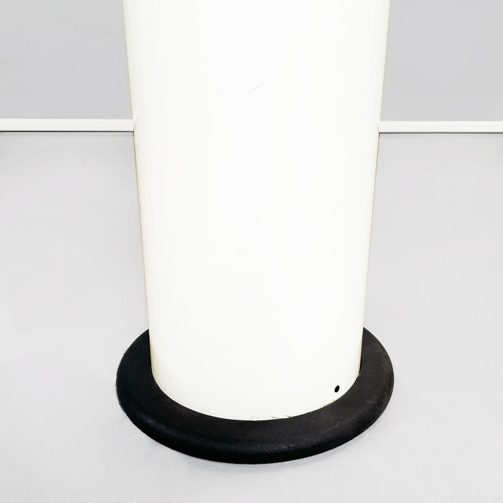 Italian Mid-Century Plastic Metal Ciot Floor Lamp by Chiggio for LumenForm, 1973 For Sale 10
