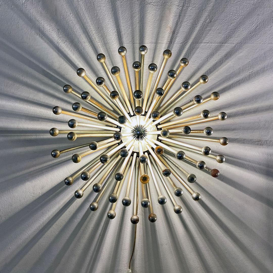 Italienische Pistillo-Wandleuchte aus Kunststoff aus der Mitte des Jahrhunderts von Tetrarch für Valenti, 1970er Jahre (Moderne der Mitte des Jahrhunderts)