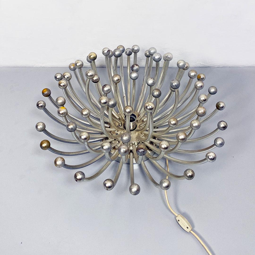 Italienische Pistillo-Wandleuchte aus Kunststoff aus der Mitte des Jahrhunderts von Tetrarch für Valenti, 1970er Jahre 3