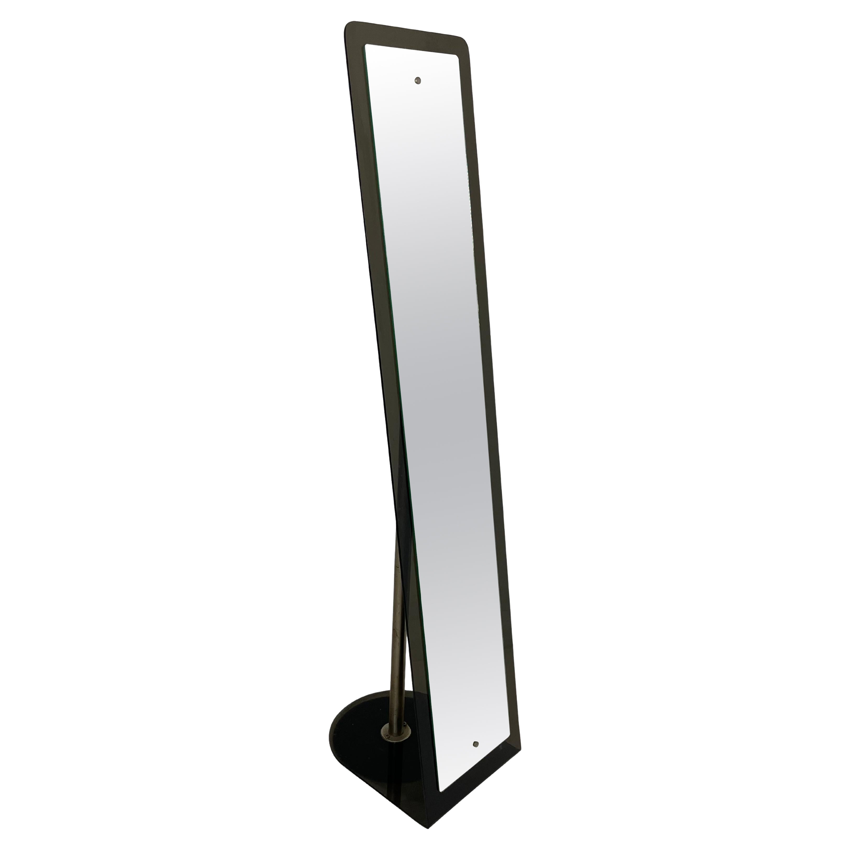 Miroir en plexiglas et métal marbré du milieu du siècle dernier, 1960s en vente