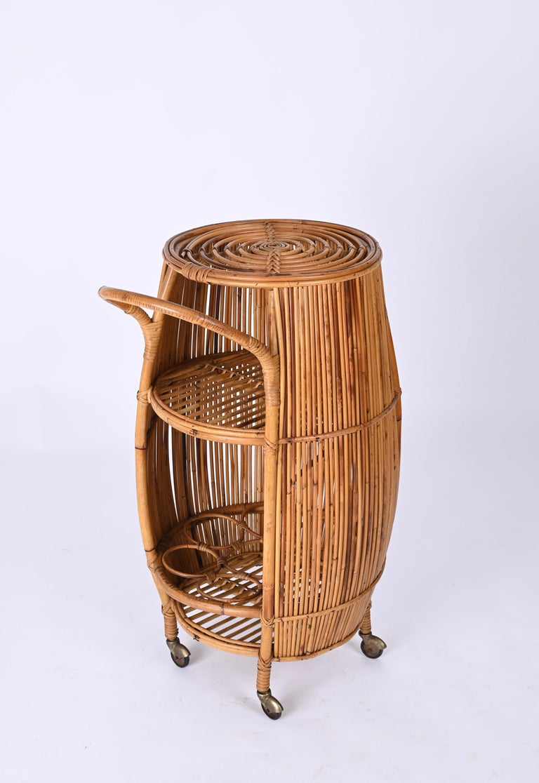 Italian Mid-Century Rattan and Bamboo Barrel-Shaped Bar Cart, Italy, 1960s For Sale 11