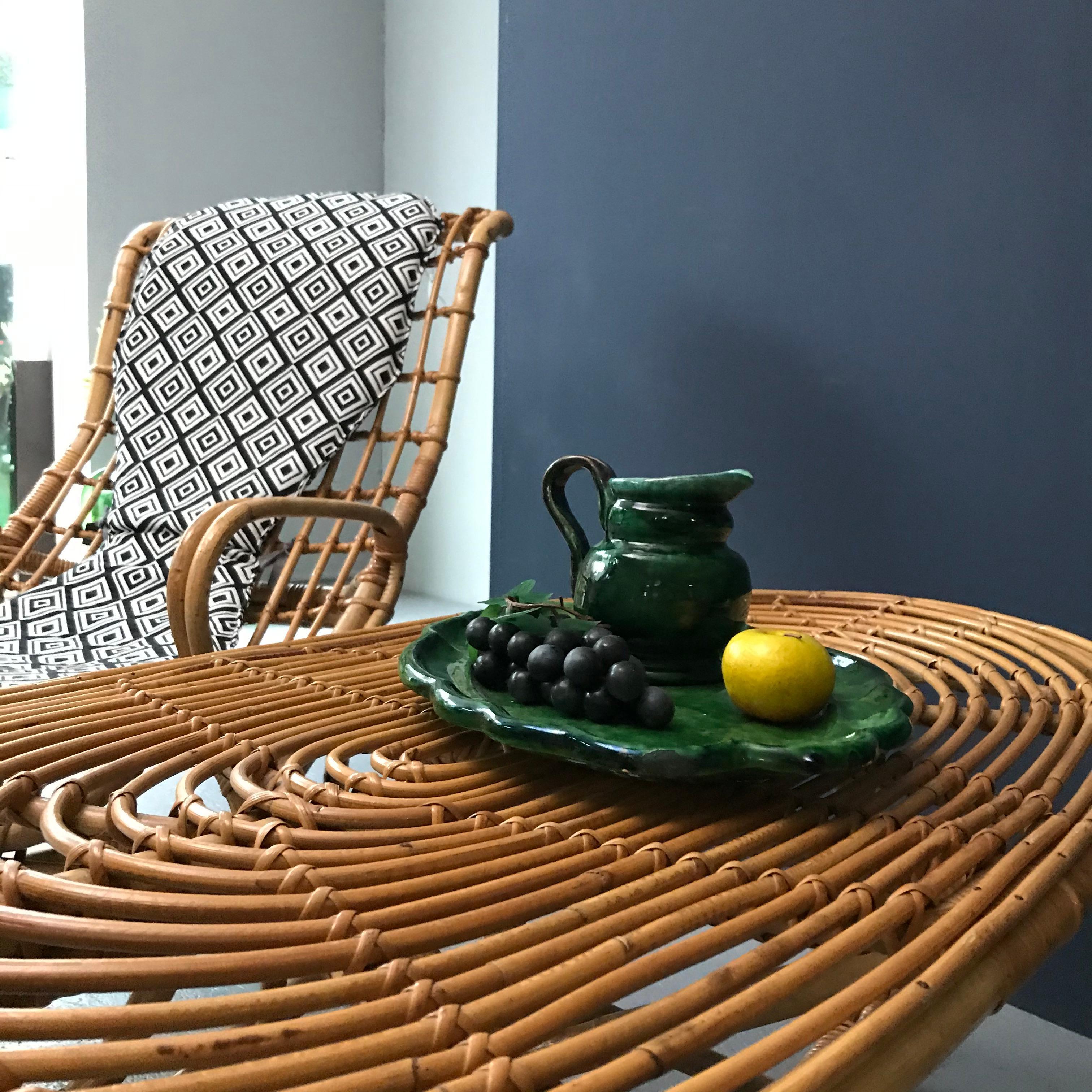 Fabric Pair of Italian Rattan Lounge Chairs with matching Table, Mid-Century, Set of 3 For Sale