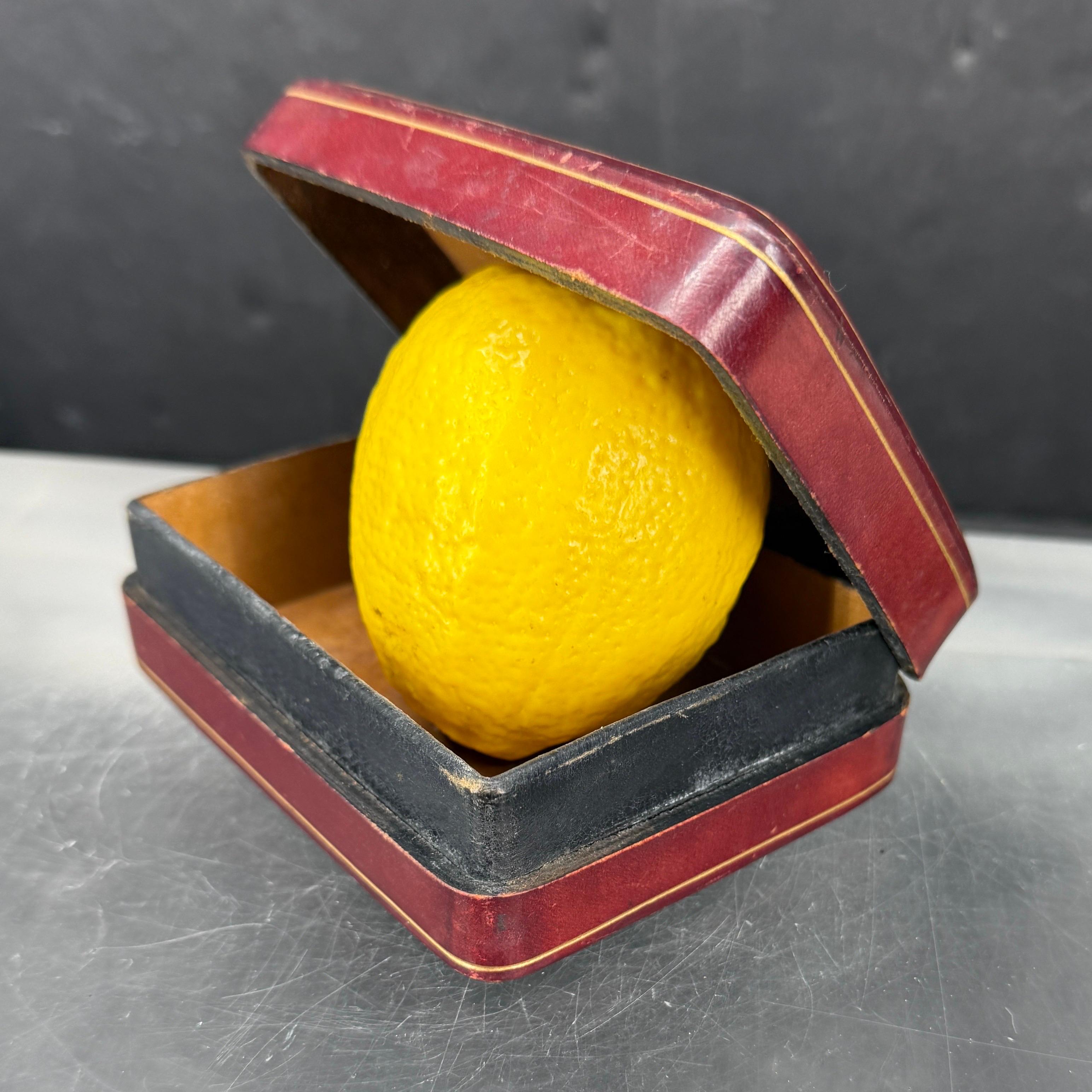 Italian Mid-Century Rectangular Red Leather Embossed Box For Sale 11