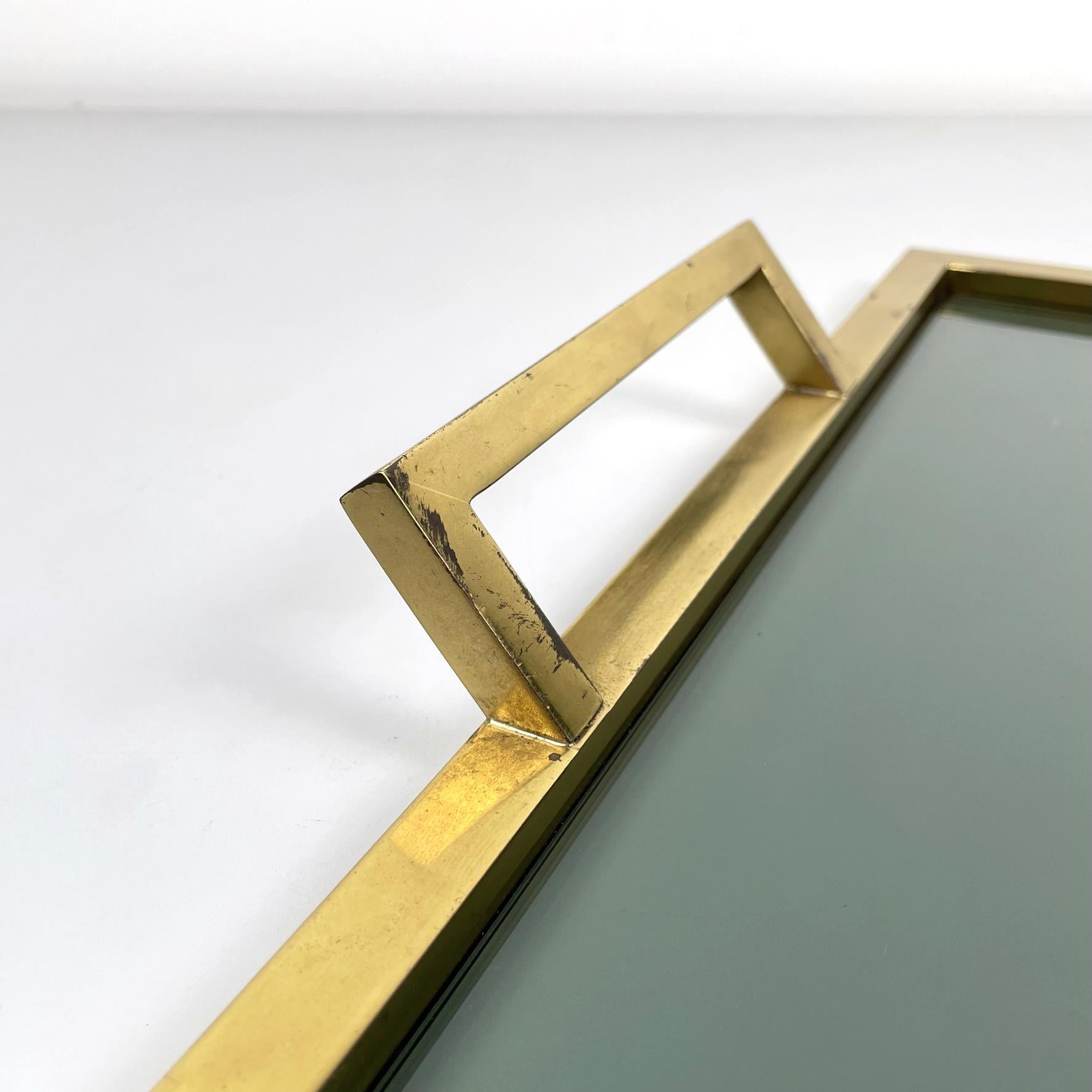 Italian mid-century Rectangular tray in brass and smoked glass, 1960s For Sale 1