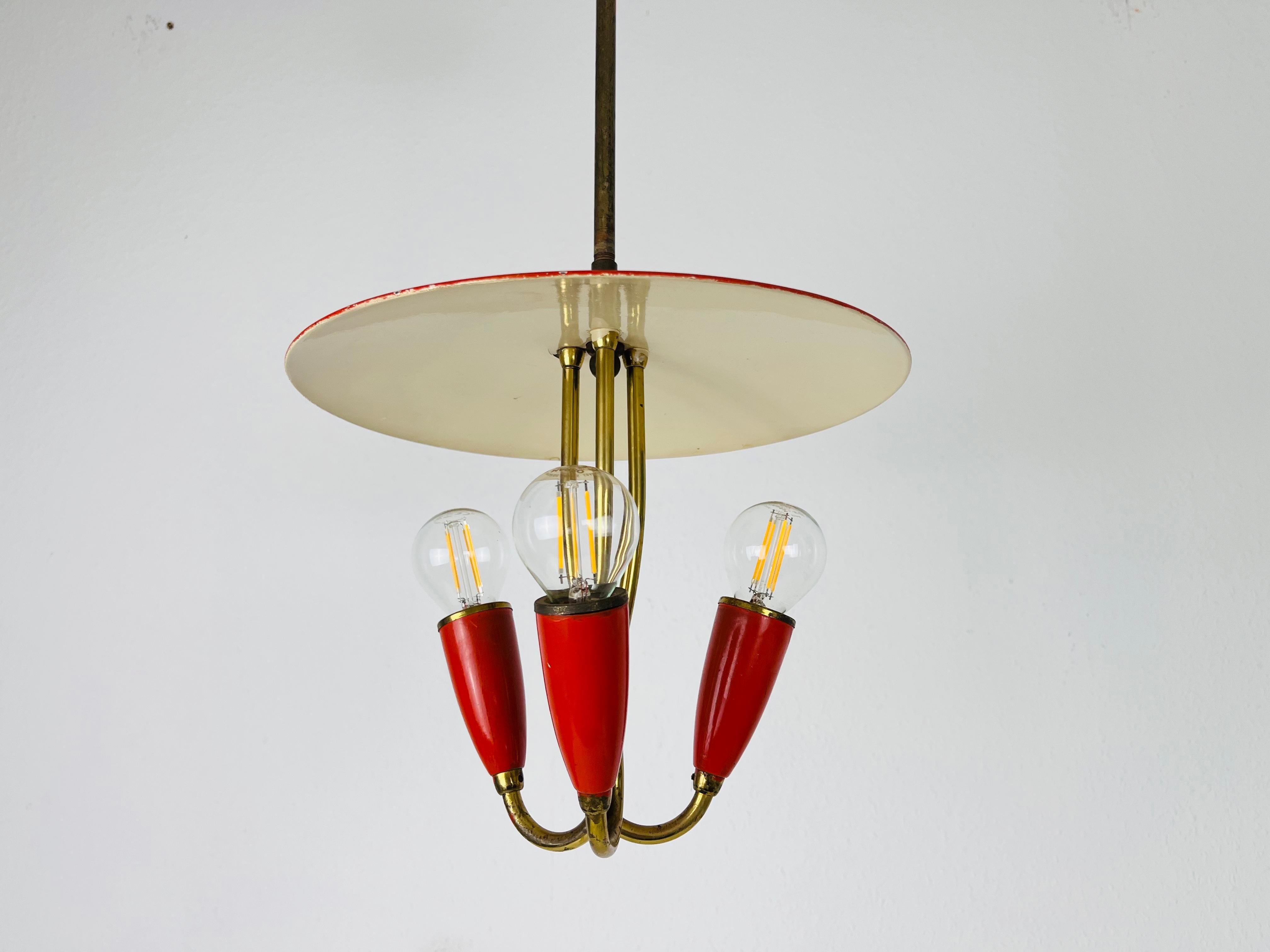 Italian Mid-Century Red and Brass 3-Arm Sputnik Chandelier, 1960s 2