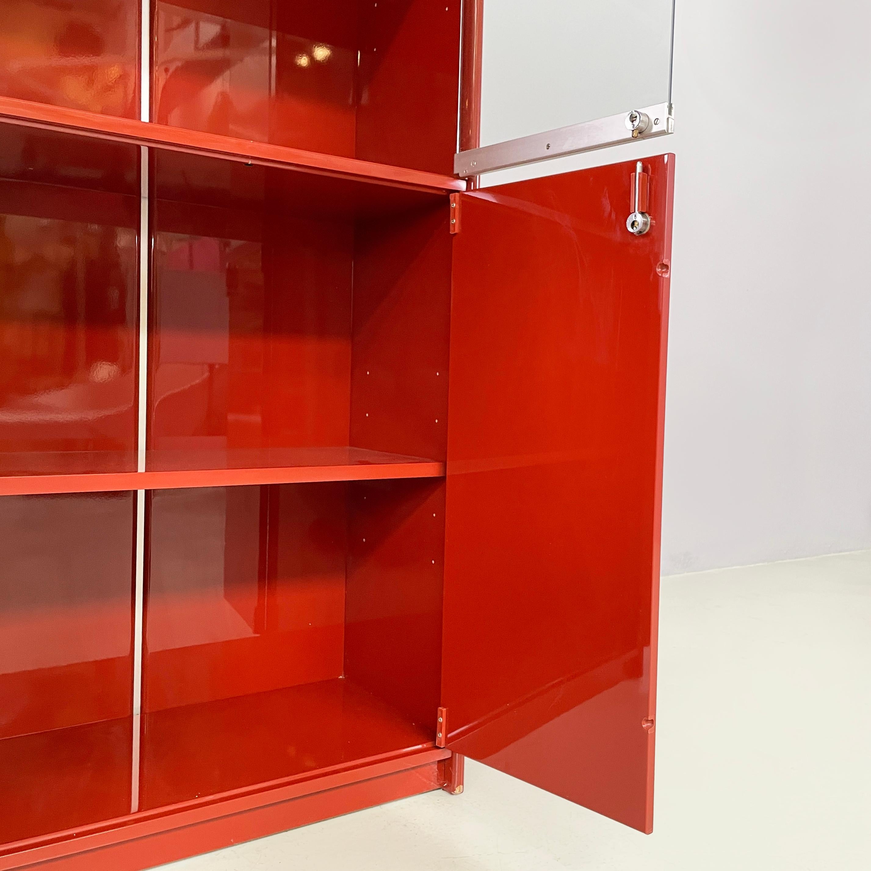 Italian mid-century red Bookcase Olinto by Kazuhide Takahama for Gavina, 1960s 7