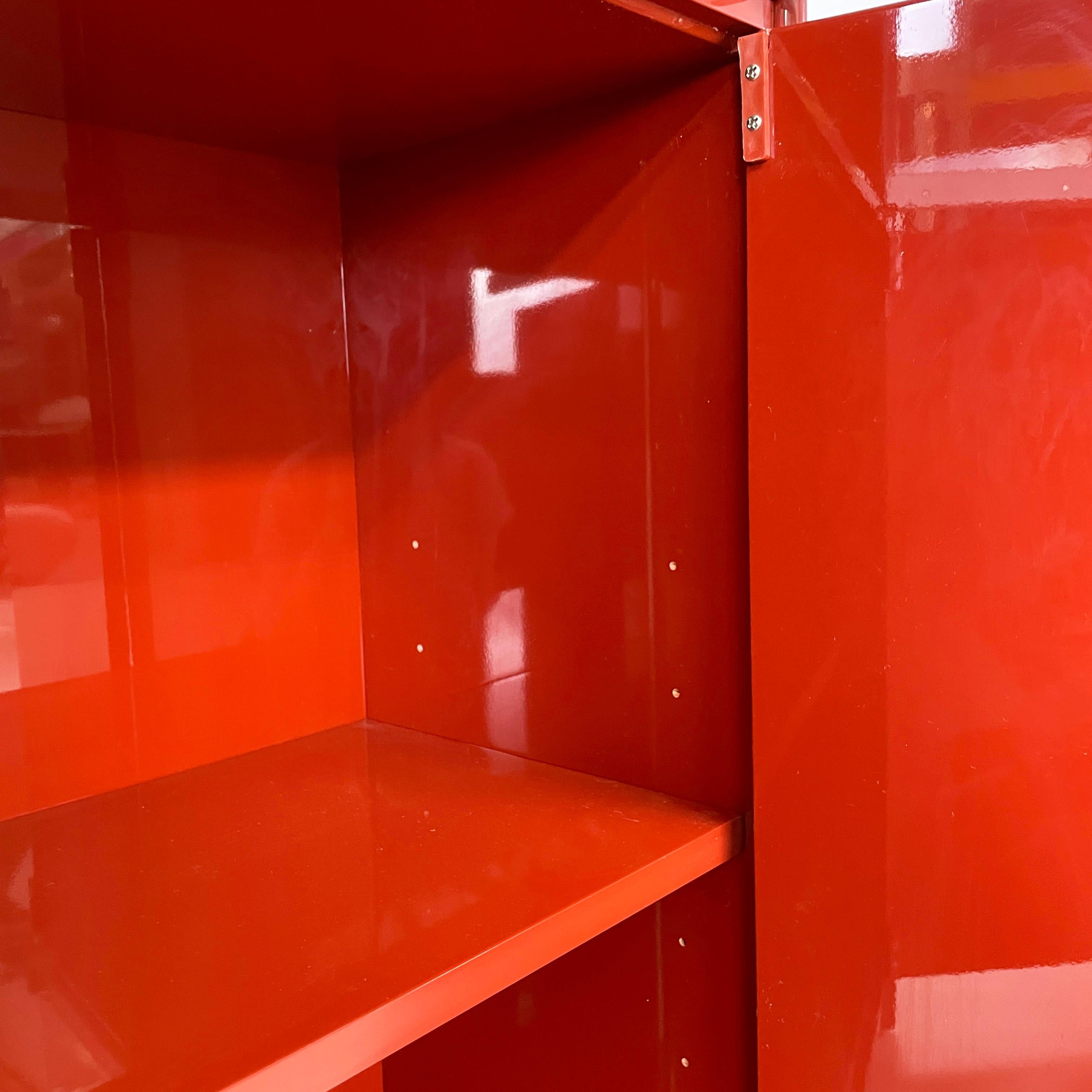 Italian mid-century red Bookcase Olinto by Kazuhide Takahama for Gavina, 1960s 8