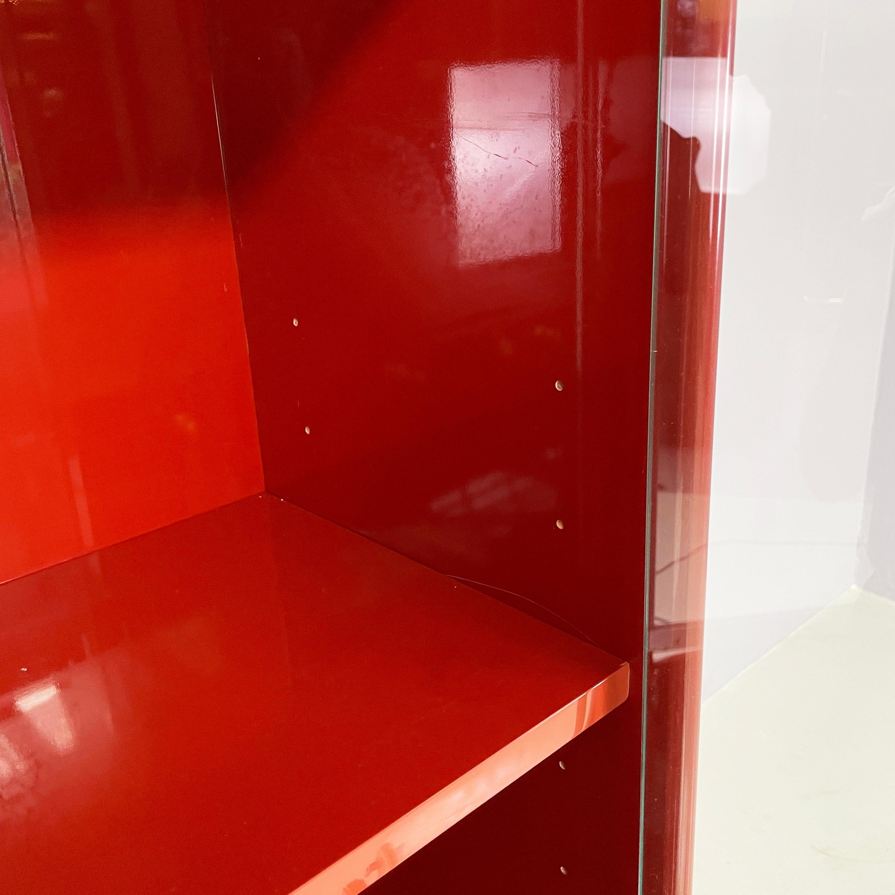 Metal Italian mid-century red Bookcase Olinto by Kazuhide Takahama for Gavina, 1960s
