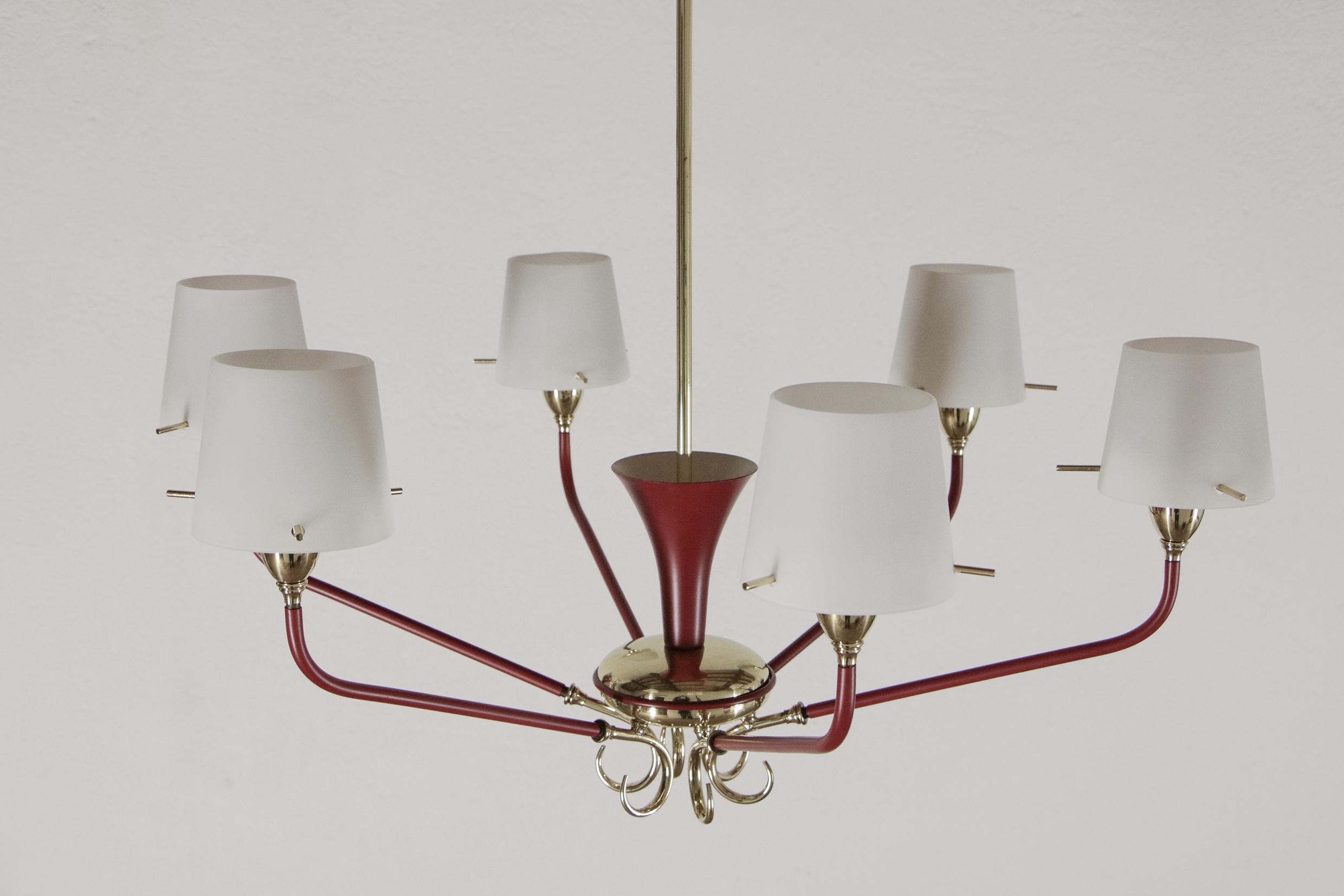 Italian Mid-Century Red Gold Six Lights Chandelier Attributed to Stilnovo, 1950s In Good Condition For Sale In Traversetolo, IT