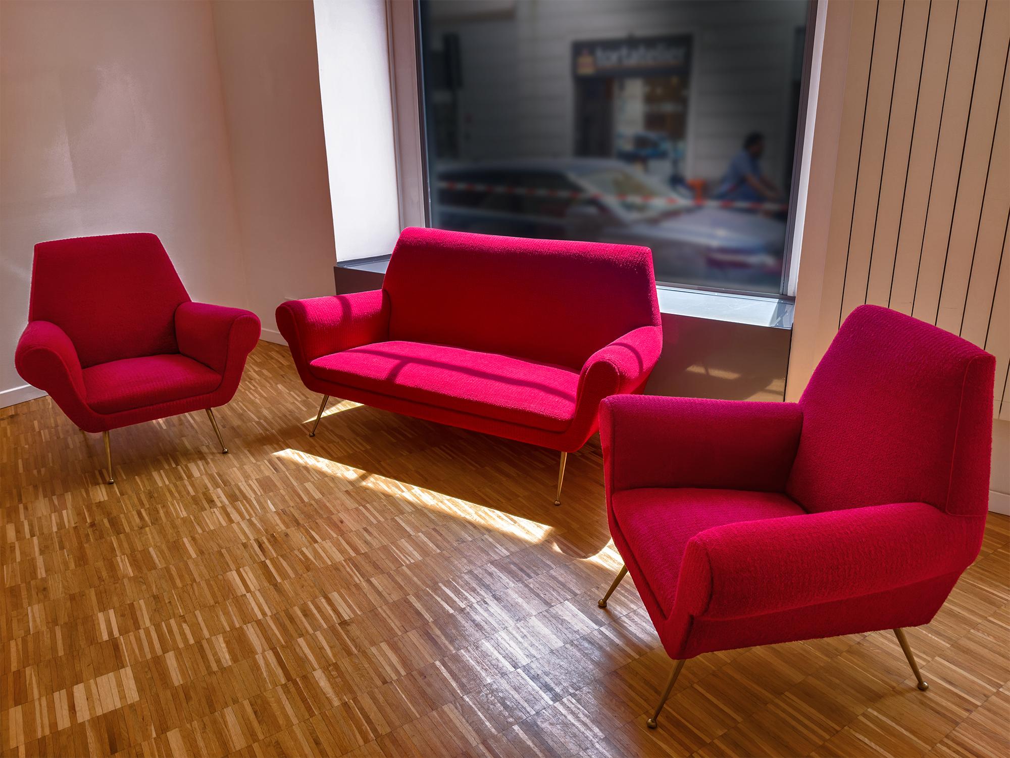 Rotes Rubinsofa mit Sesseln von Gigi Radice, 1950er Jahre, Italien, Mitte des Jahrhunderts im Angebot 13