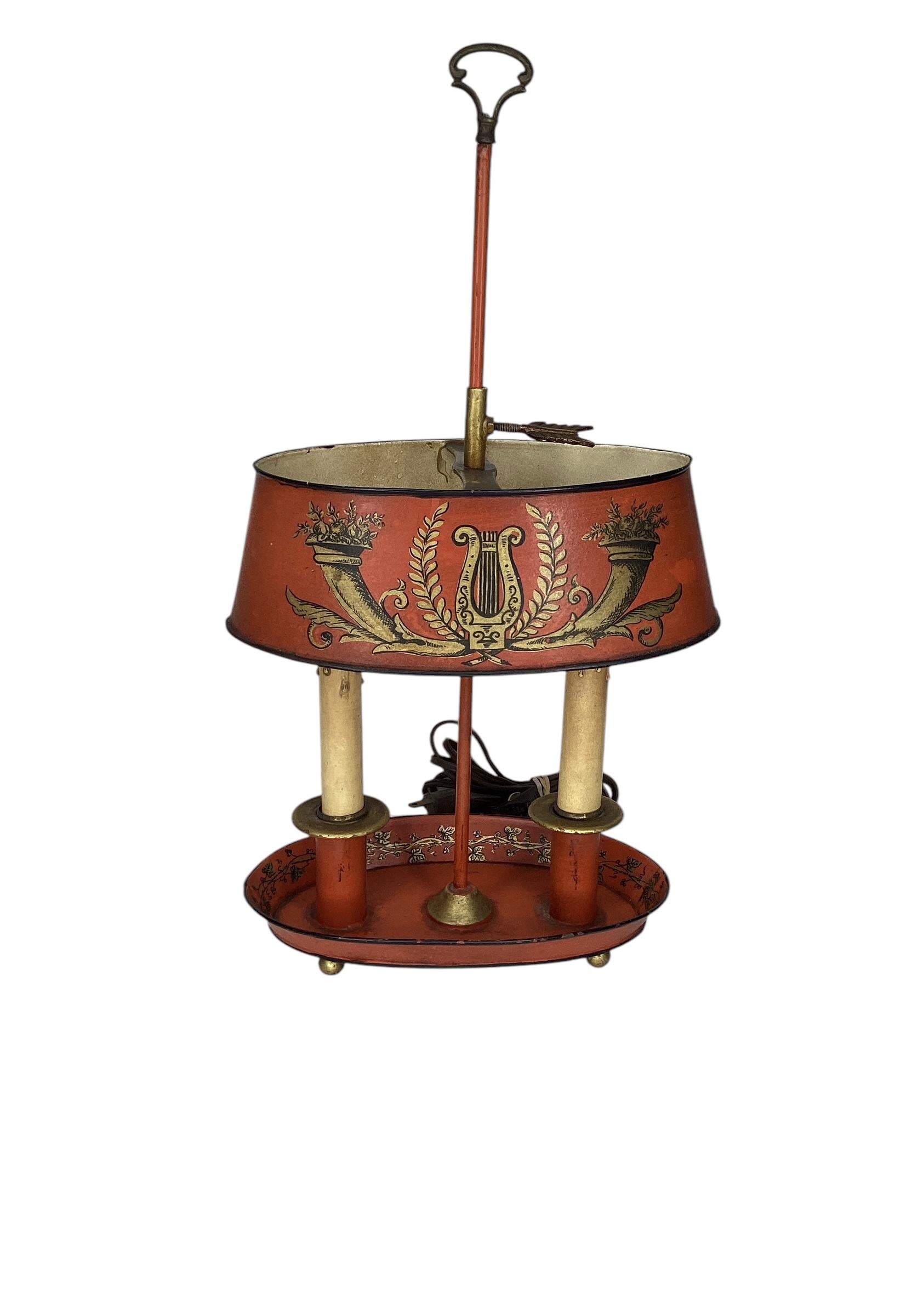 Italian Mid Century Red Tole Bouillotte Lamp For Sale 1