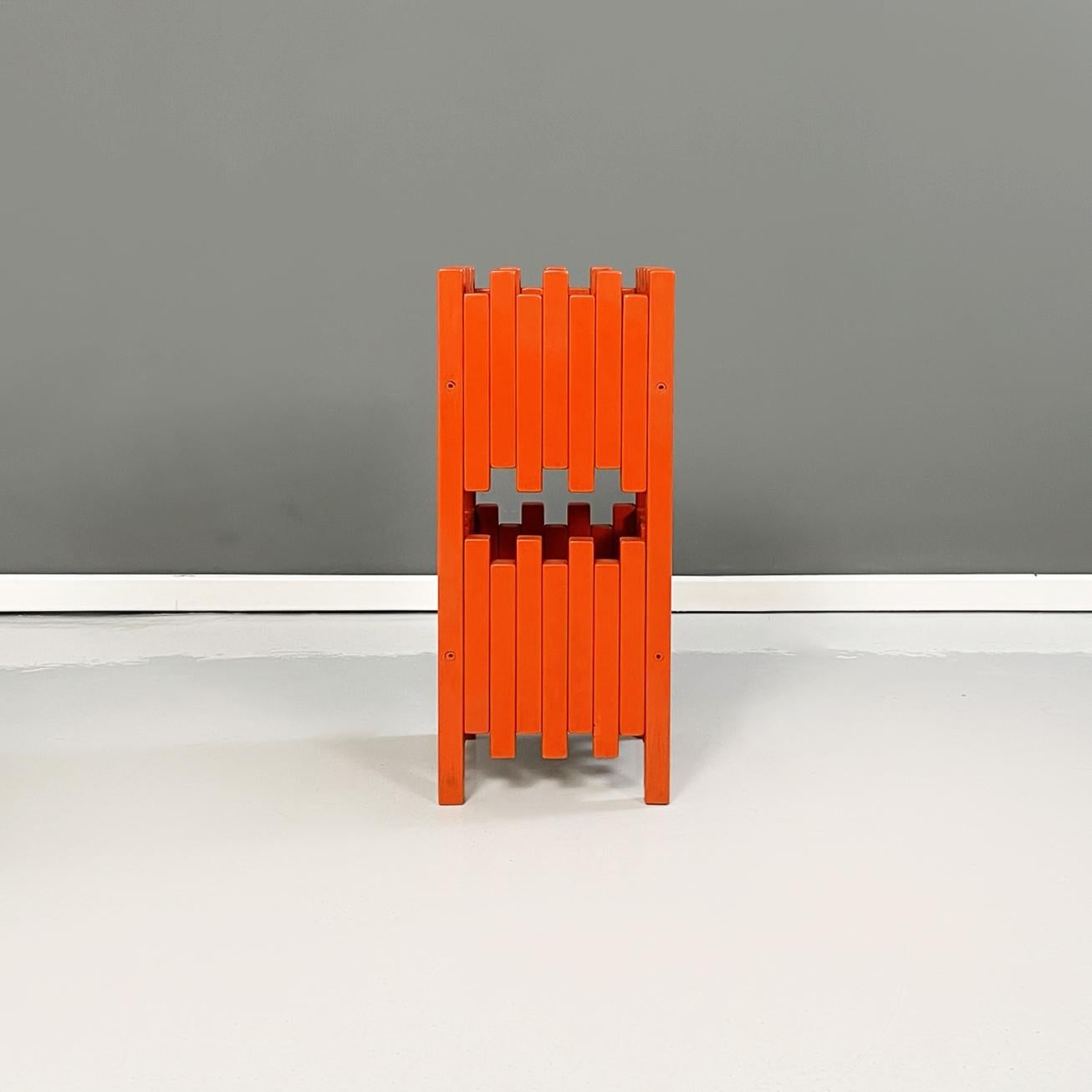 Mid-Century Modern Italian Mid-Century Red Wooden Umbrella Stand by Sottsass for Poltronova, 1960s