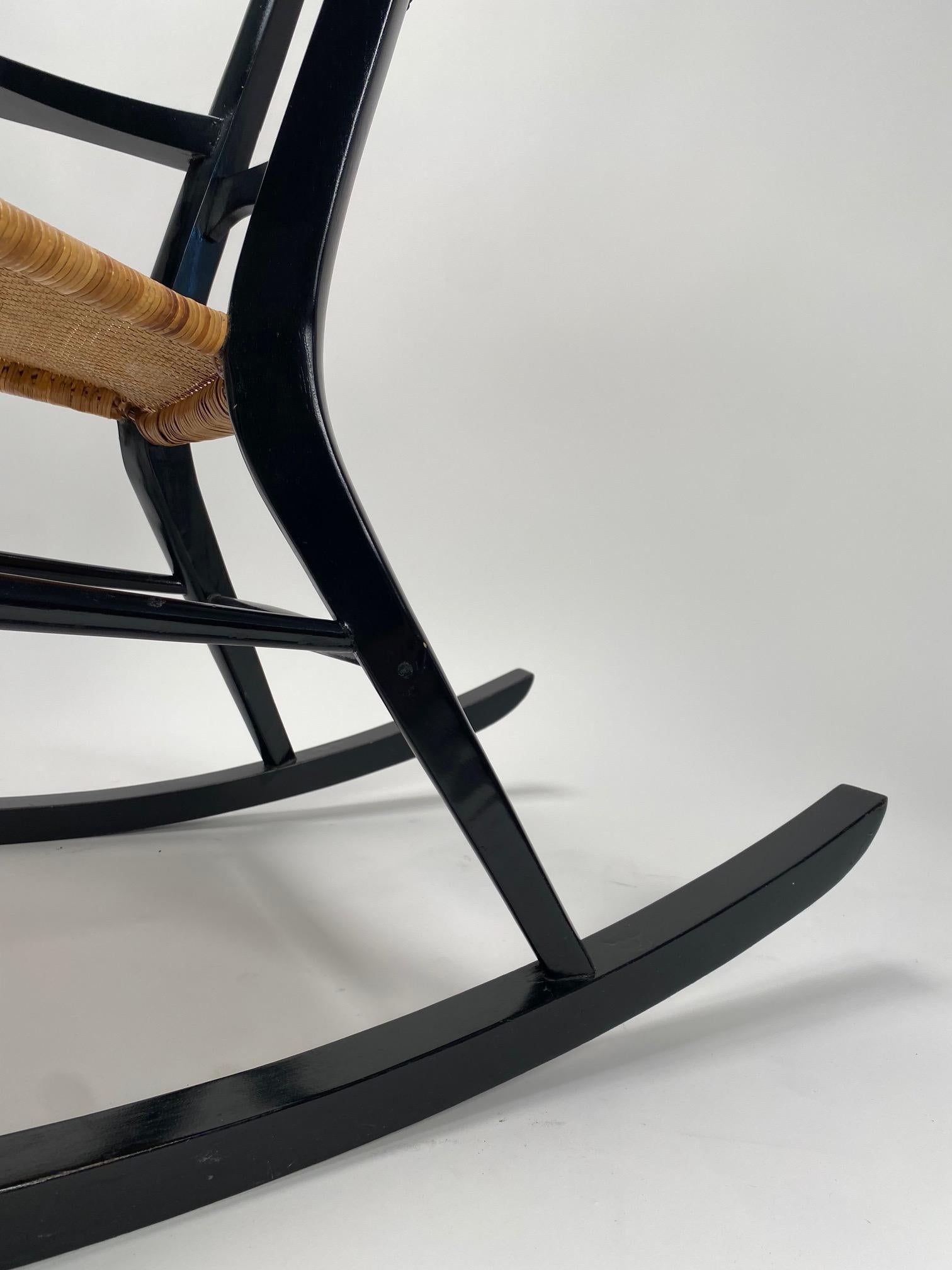 Wood Italian Mid-Century Rocking Chair, Black lacquered wood, Paolo Buffa Style 1950s For Sale