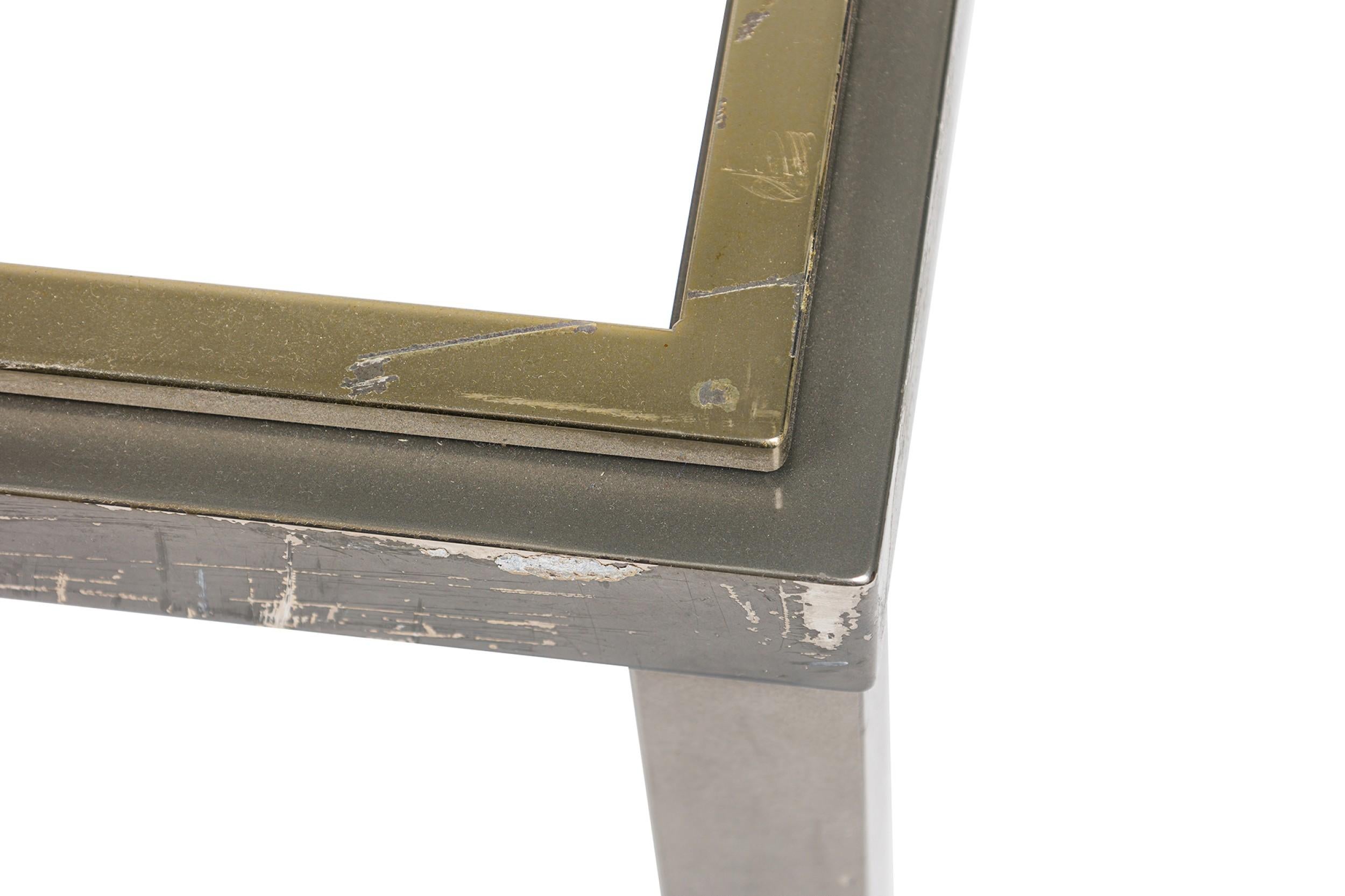 Pie de mesa bajo italiano de mediados de siglo Romeo Rega de latón y acero en venta 6