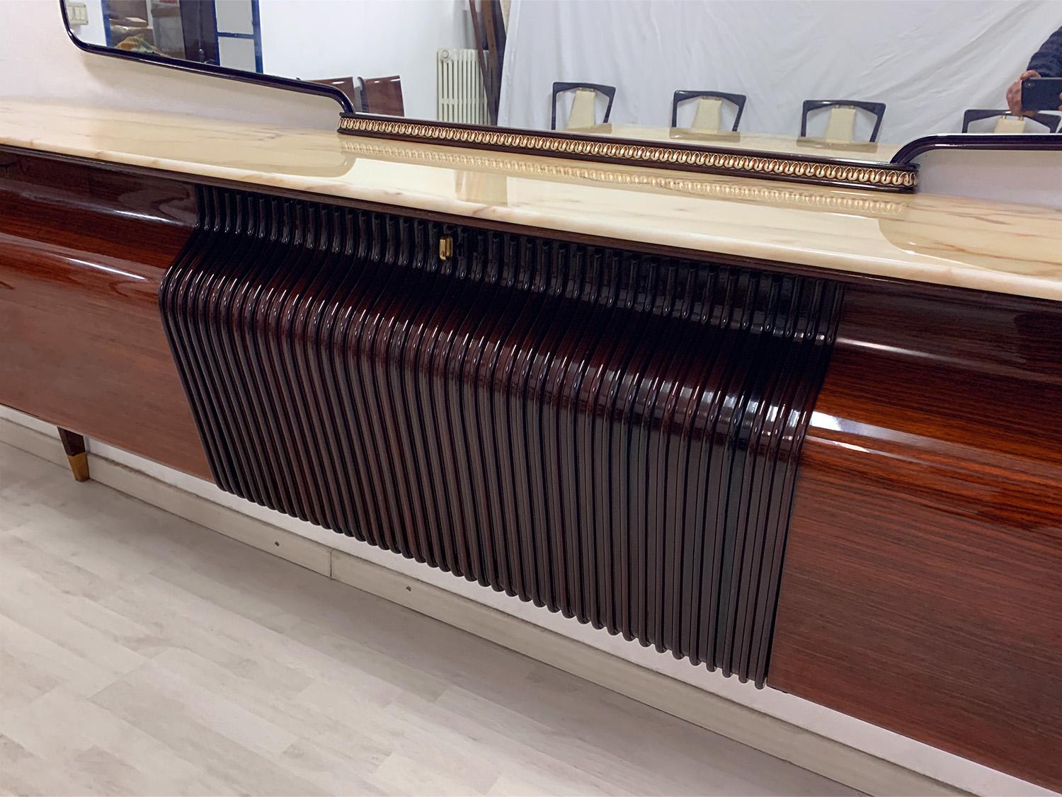 Italian Mid-Century Rosewood Sideboard with Mirror by Osvaldo Borsani, 1950s 4