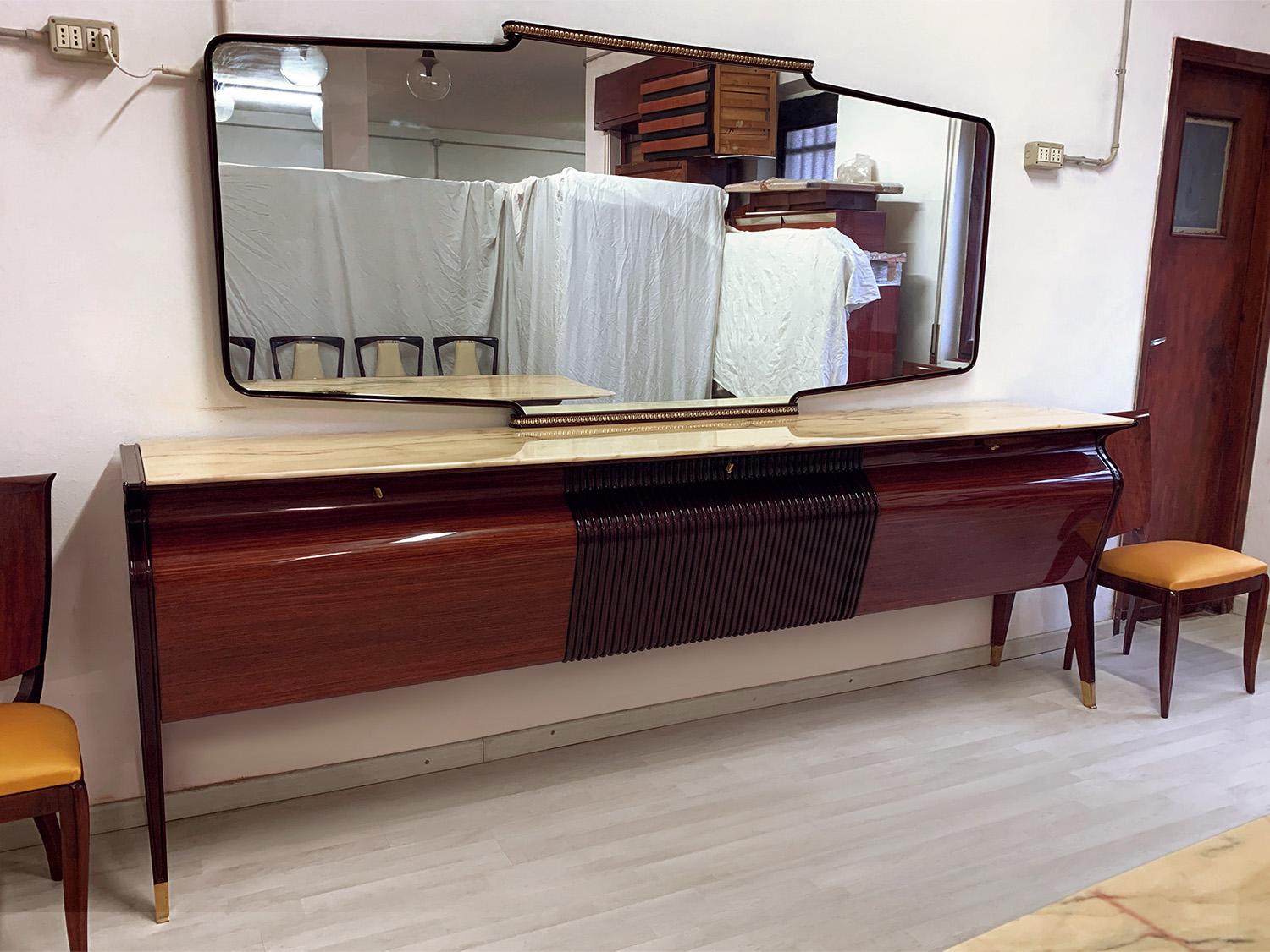 Italian Mid-Century Rosewood Sideboard with Mirror by Osvaldo Borsani, 1950s 10