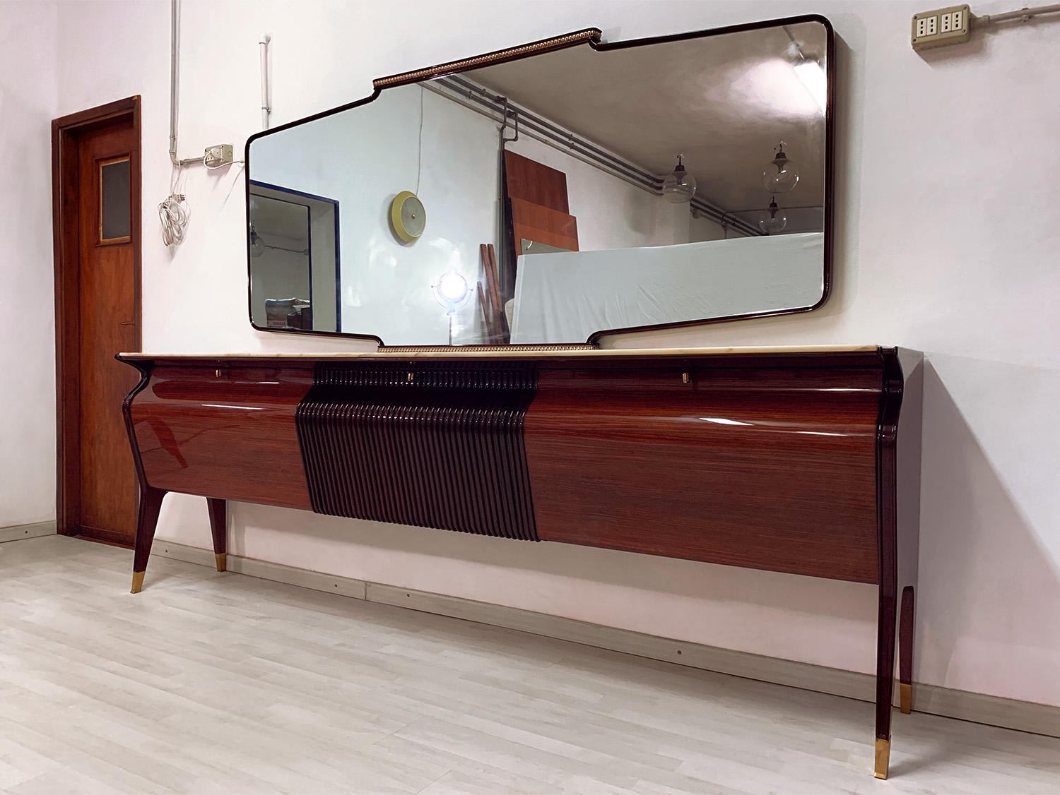 Italian Mid-Century Rosewood Sideboard with Mirror by Osvaldo Borsani, 1950s 2