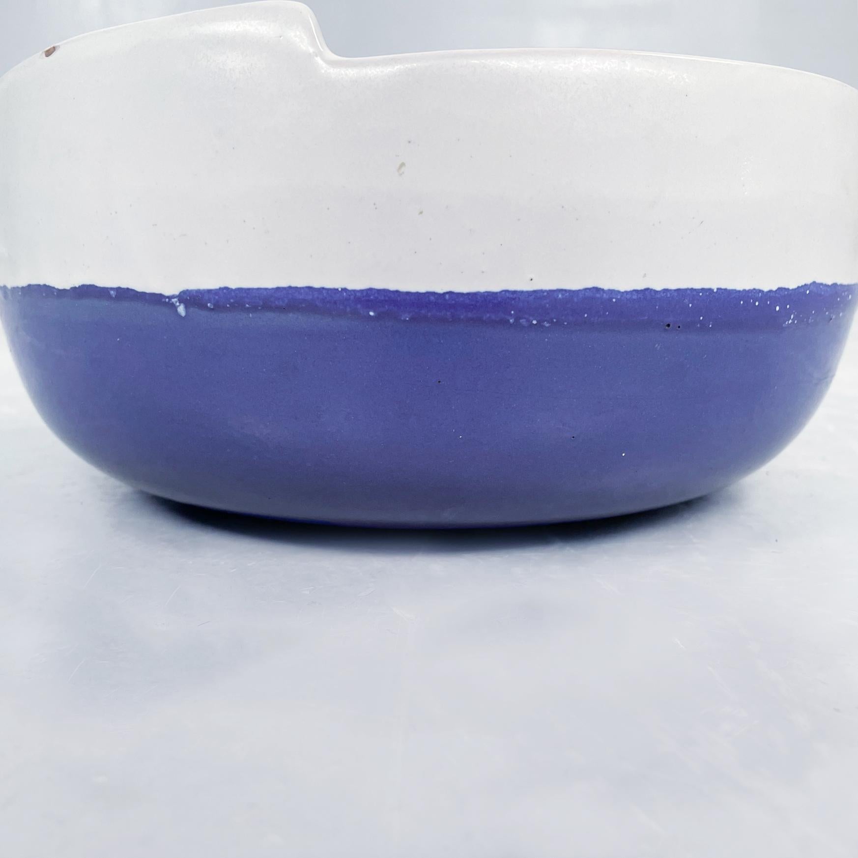 Italian Mid-Century Round Bowl in Glazed Ceramic Blue N White by Sottsass, 1980s 4