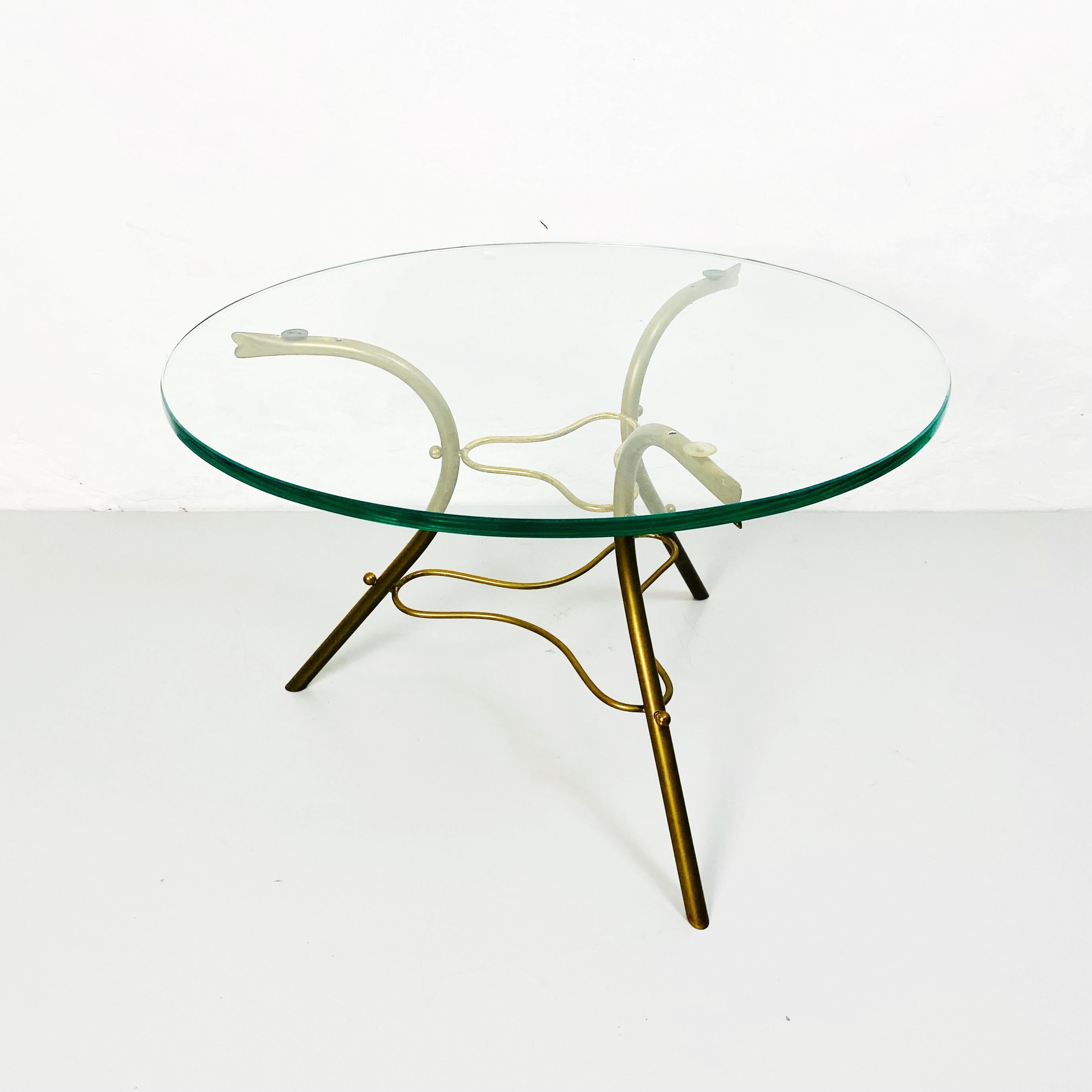Italian Mid Century Round Coffee Table with Irregular Brass Road Base, 1950s For Sale 3