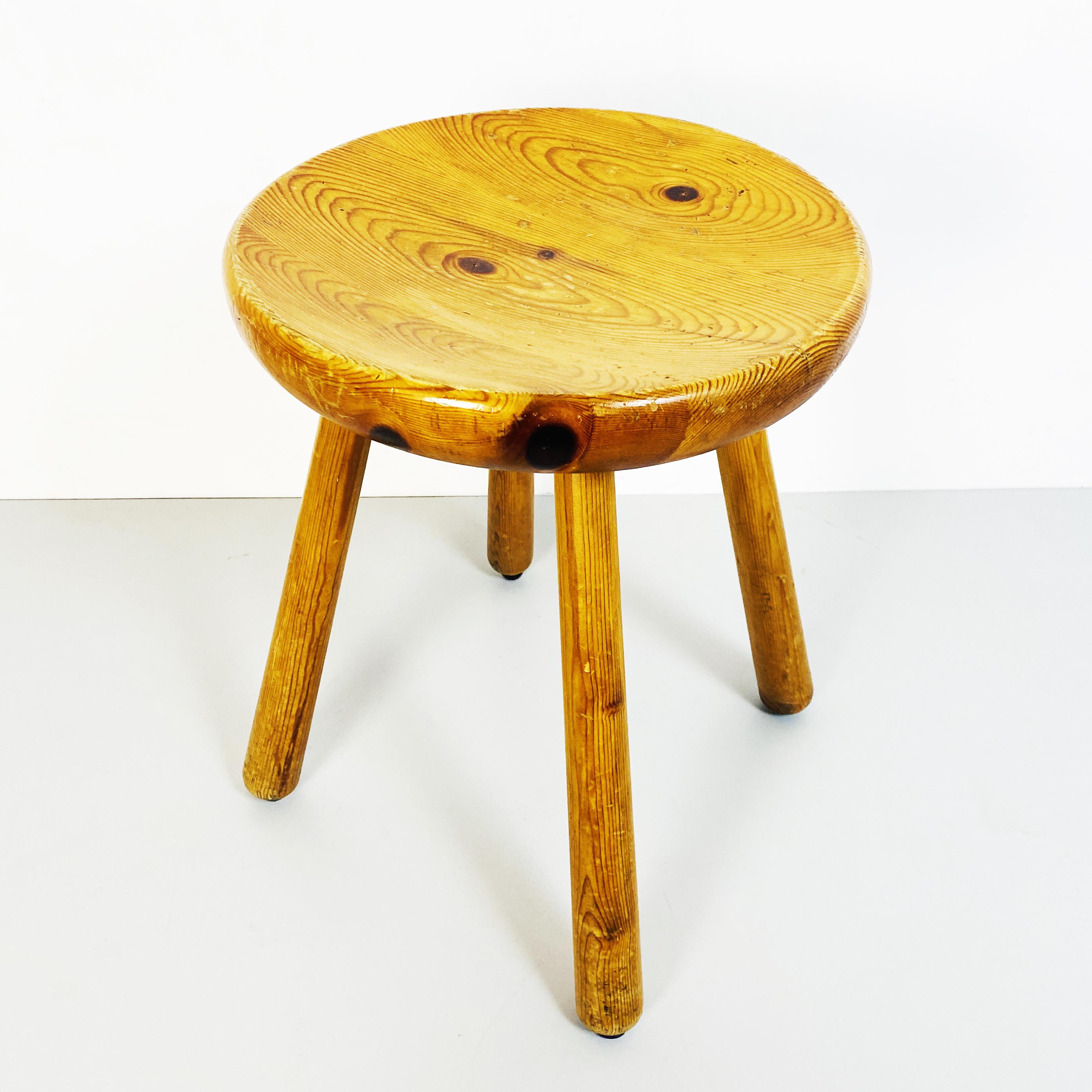 Italian Mid-Century Rustic Wooden Stool, 1960s For Sale 2