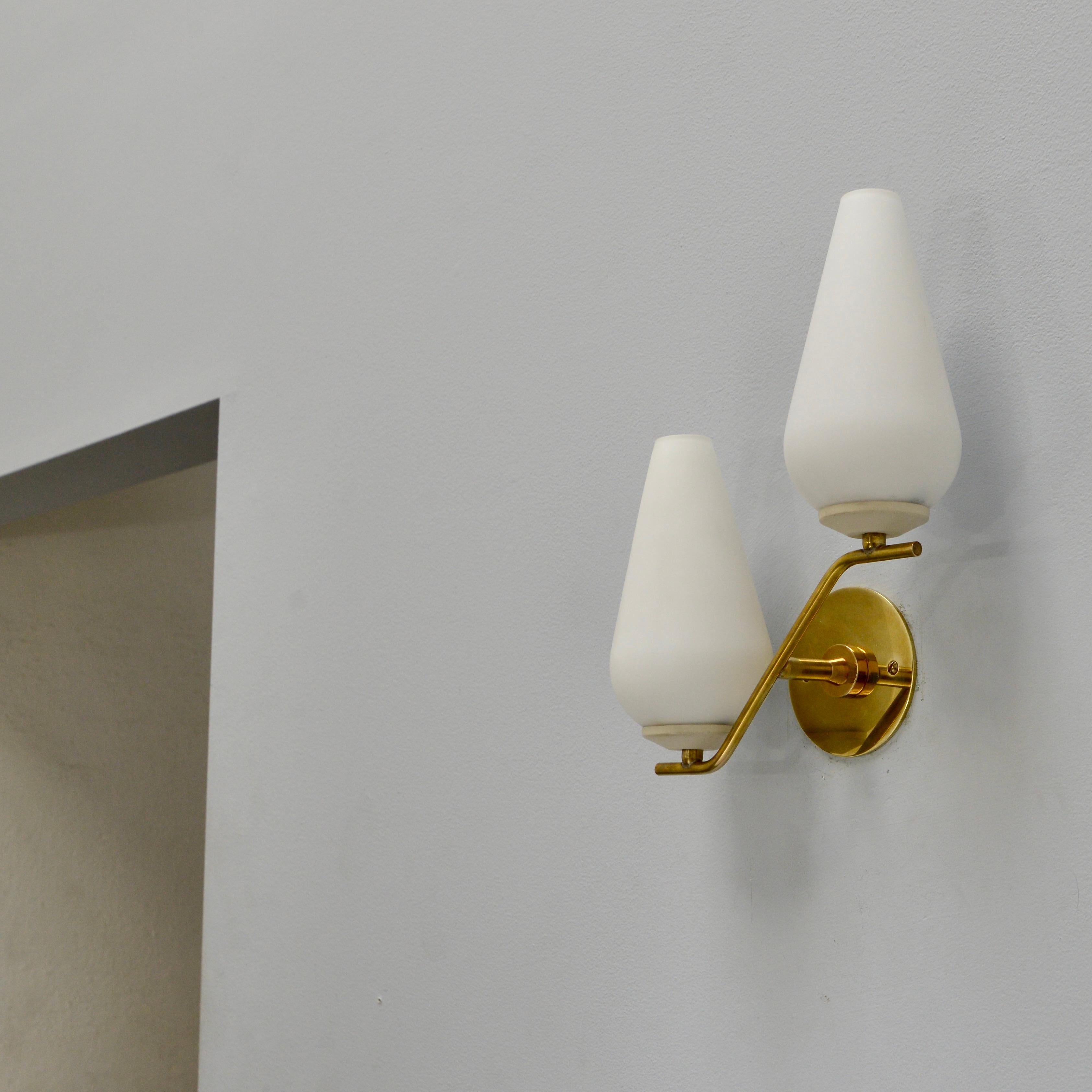 Mid-Century Modern Pair of Italian Mid Century Sconces For Sale