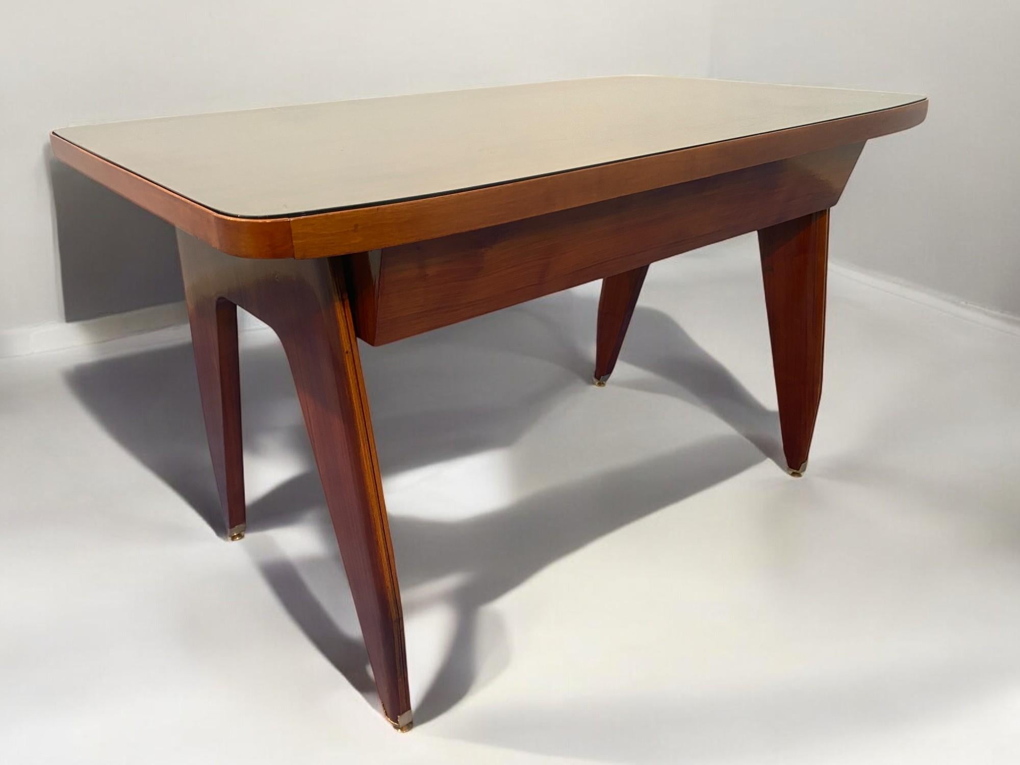 Tavolo da scrivania scultoreo italiano del Mid Century disegnato da Vittorio Dassi negli anni '50 in vendita 10