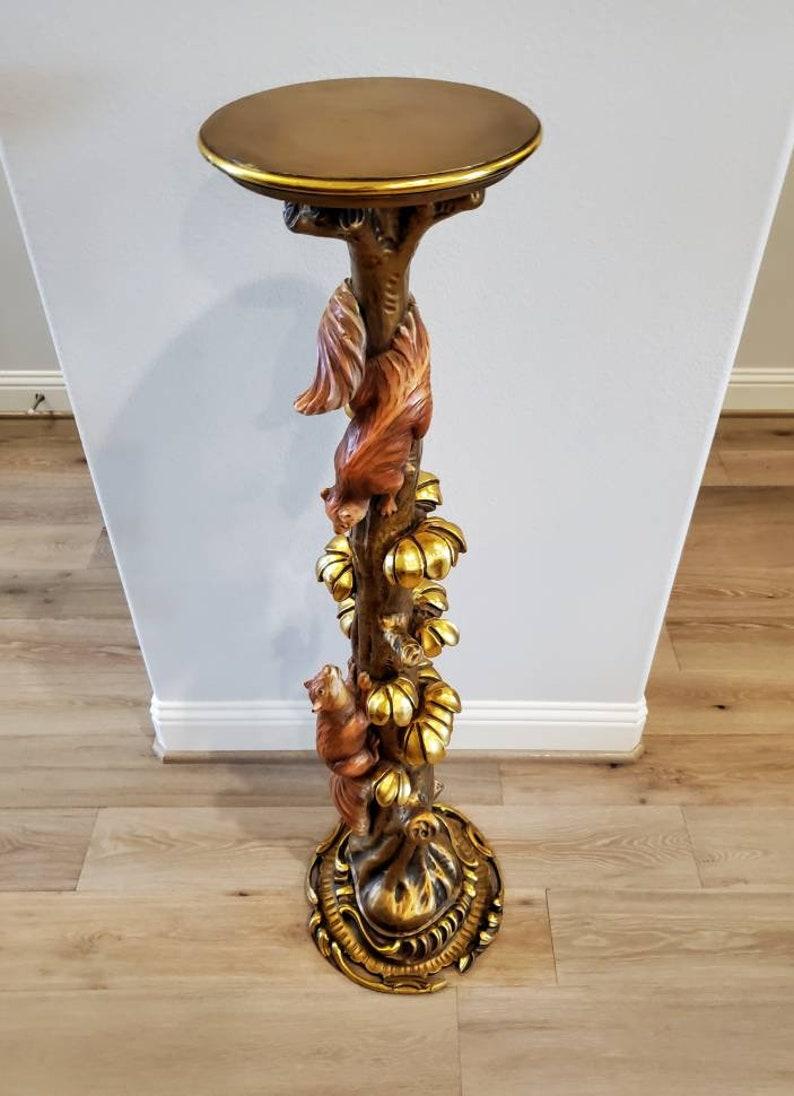 Hand-Carved Italian Mid-Century Sculptural Gilt Wood Pedestal Stand For Sale