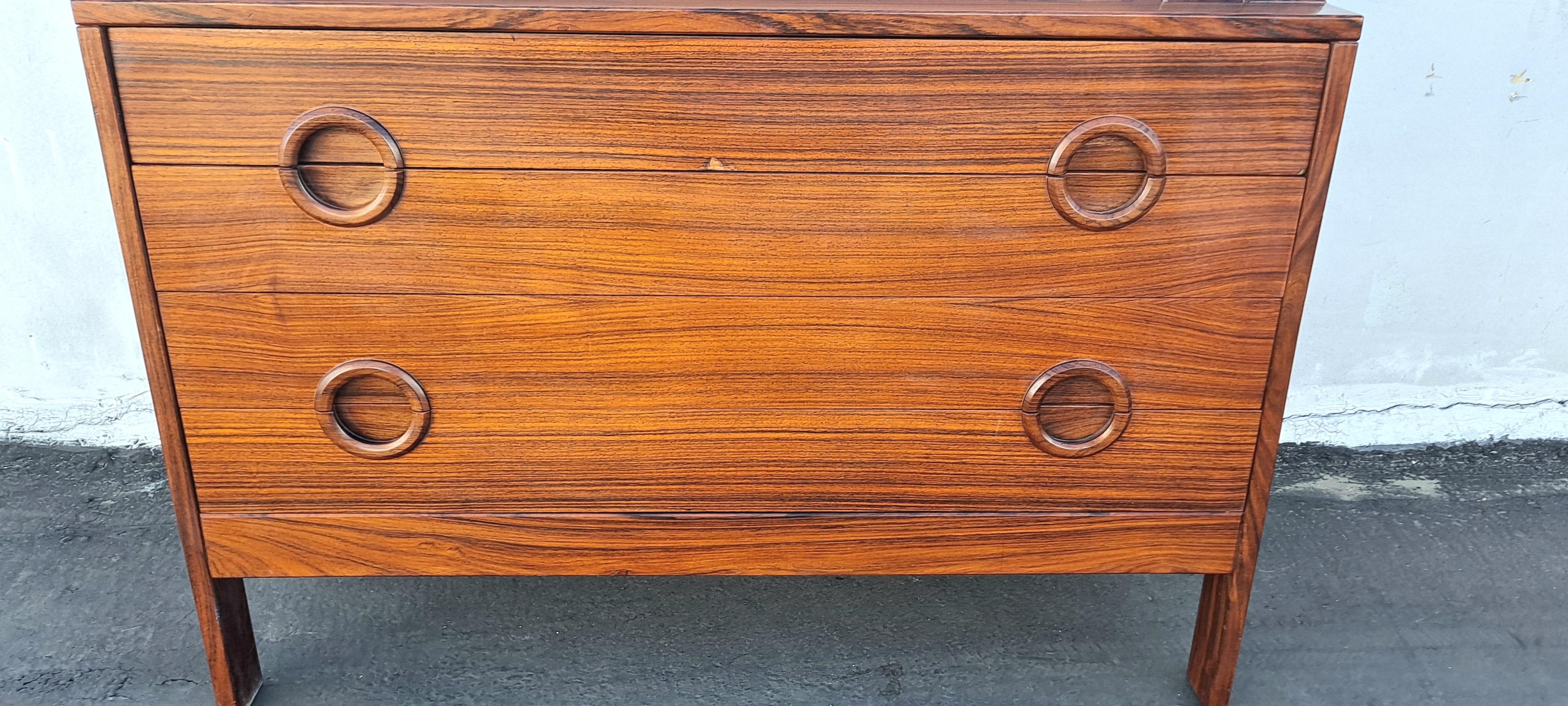 Bois Italien moyen  Secrétaire du siècle -Desk en vente