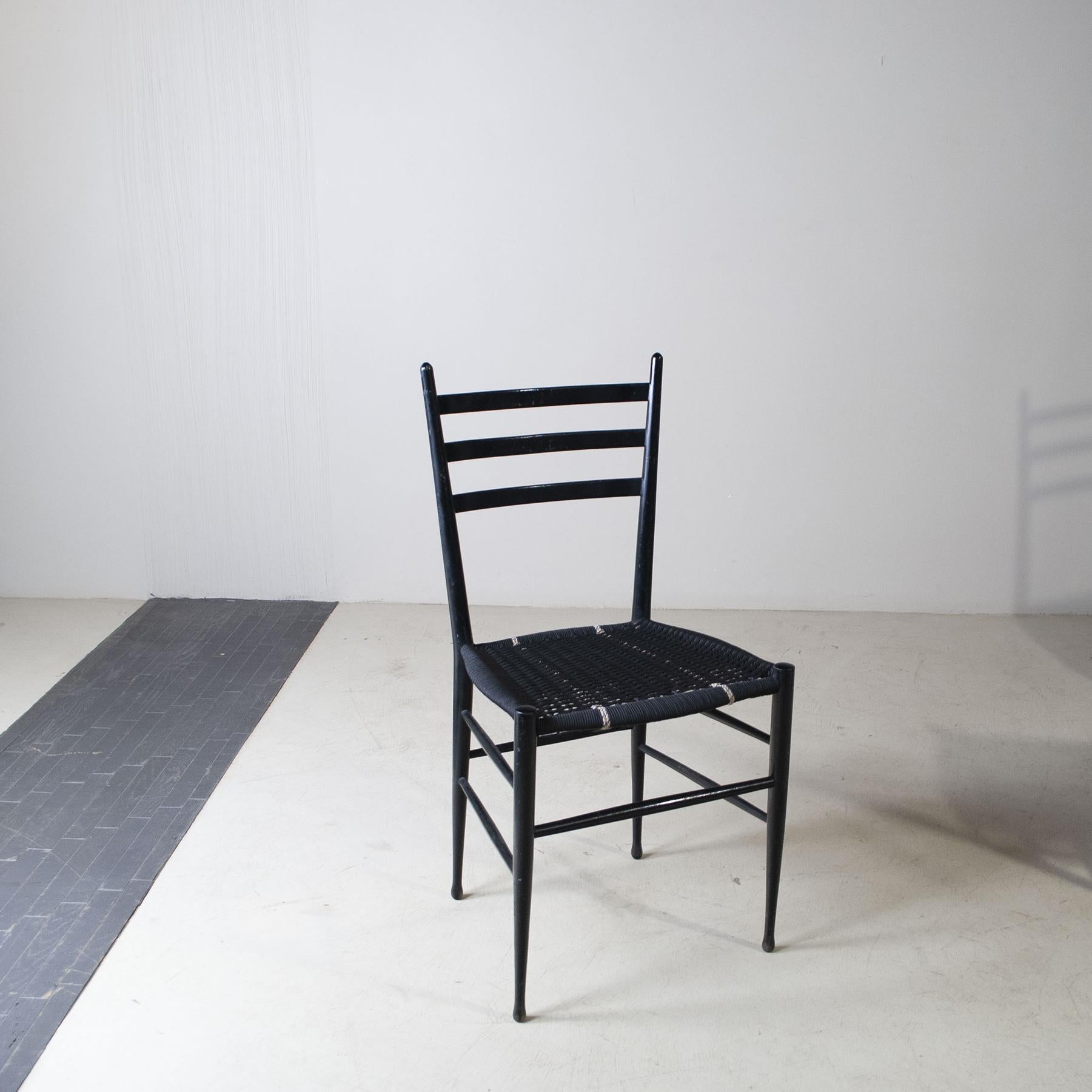 Italian Midcentury Set of Six Chairs Chiavari For Sale 1