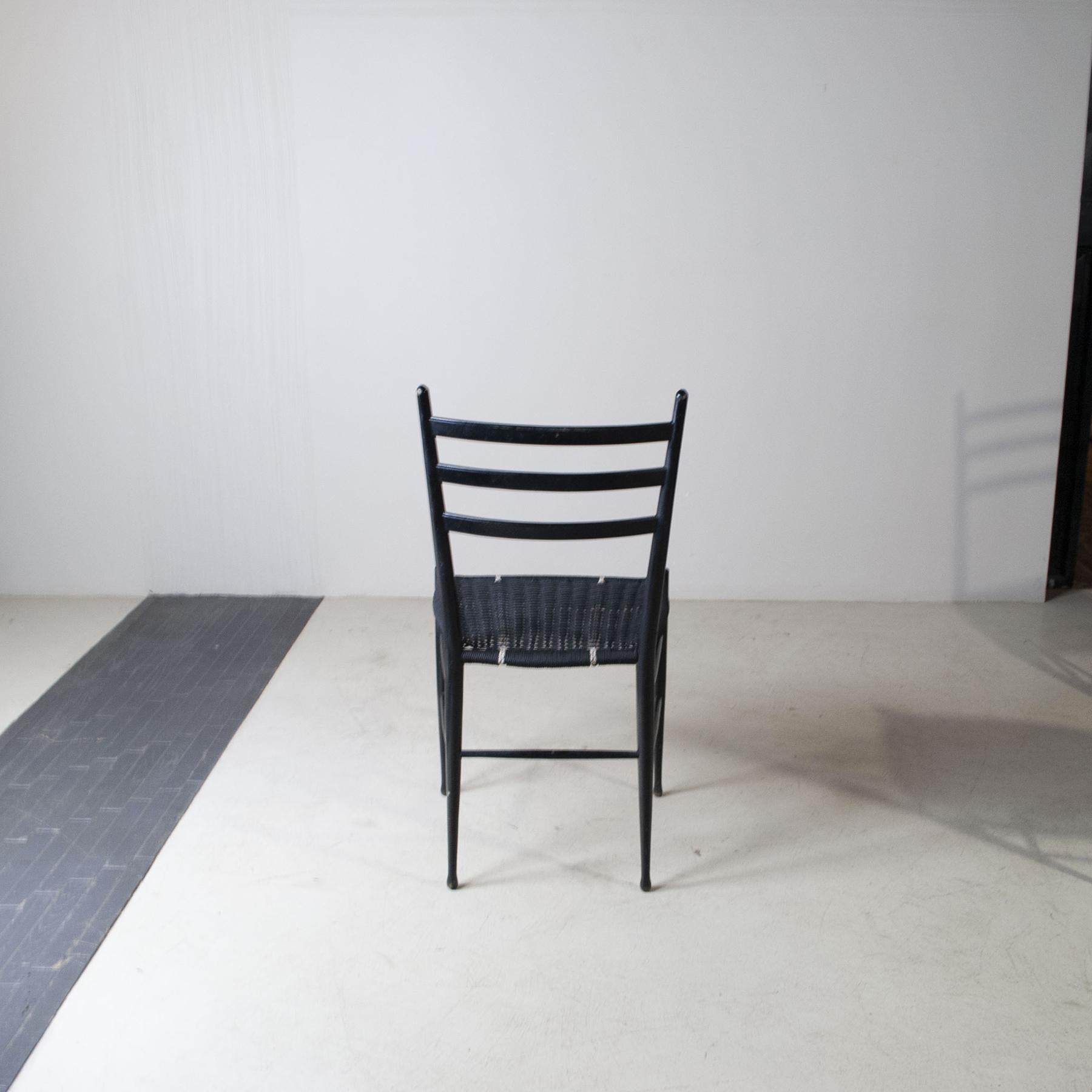 Italian Midcentury Set of Six Chairs Chiavari For Sale 3