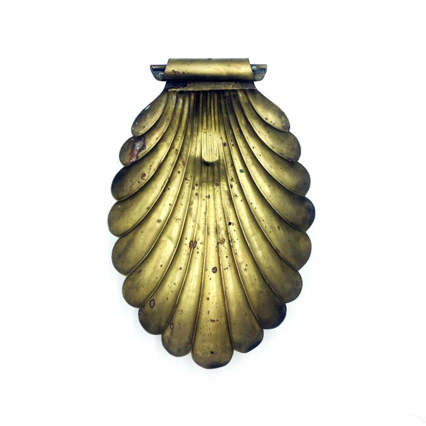 Mid-Century Modern Italian Midcentury Shell-Shaped Brass Centerpiece, from 1950s