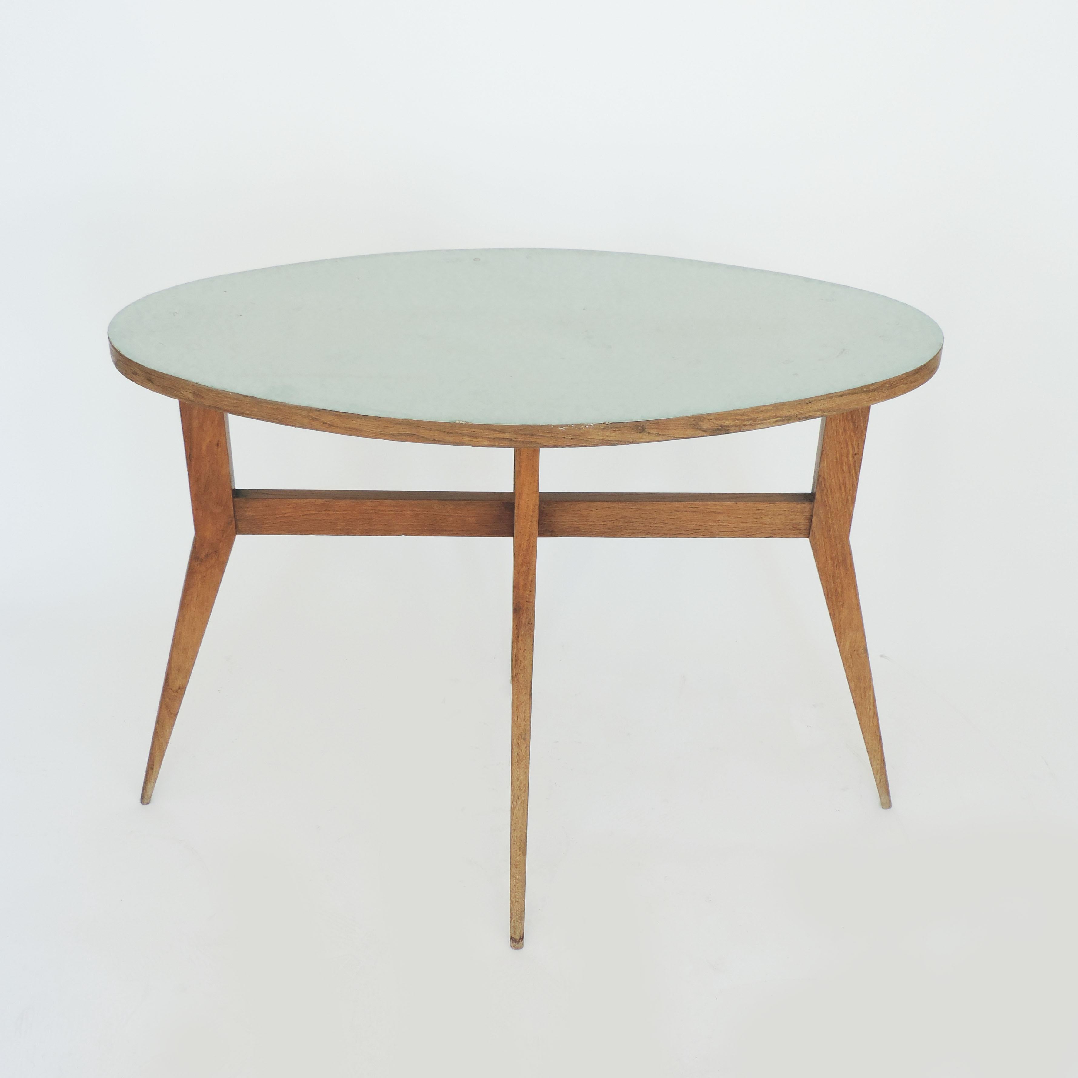 Italian Midcentury Side Table Attributed to Gio Ponti 3