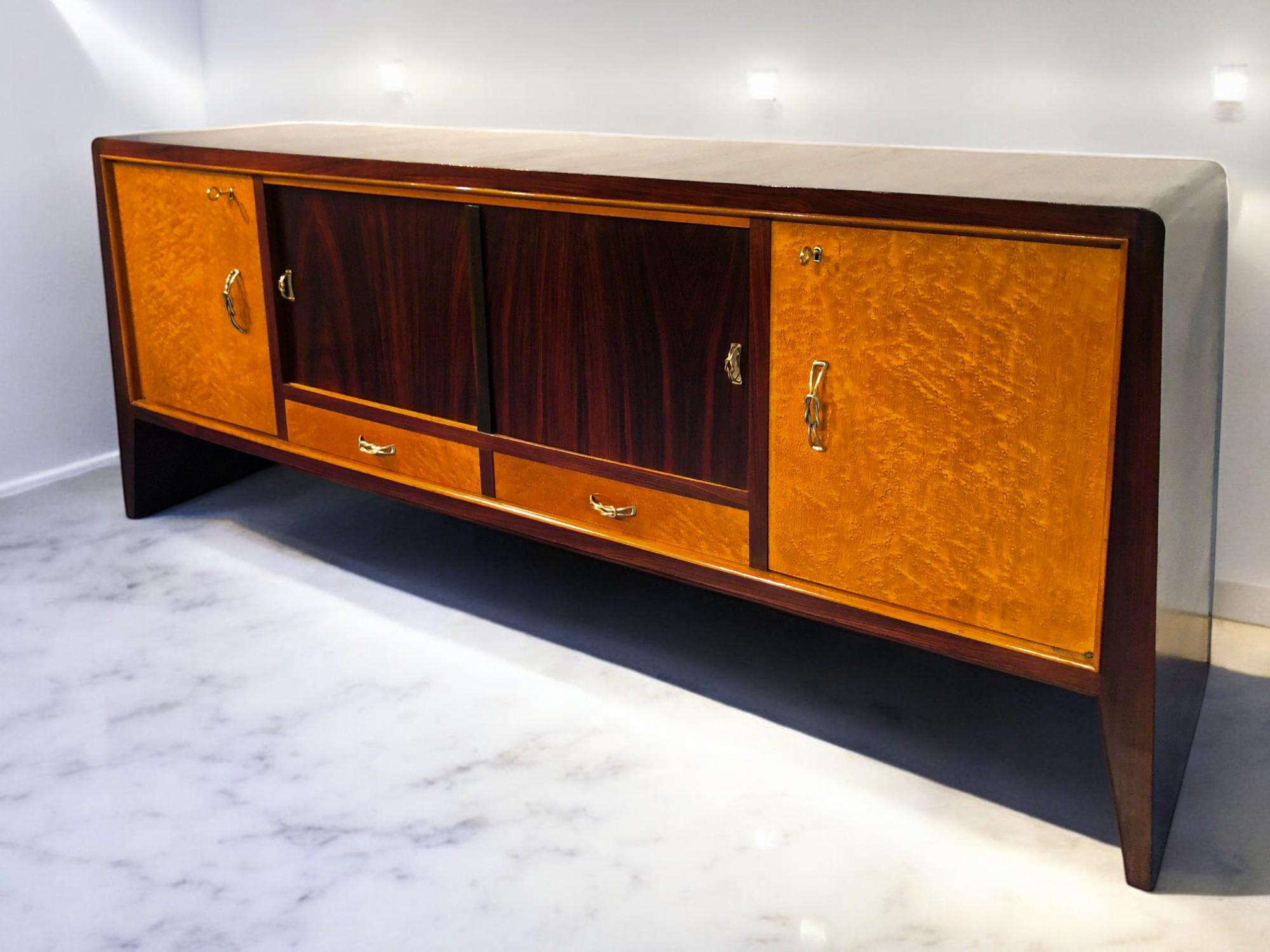 Italian Mid-Century  Sideboard Attributed to Guglielmo Ulrich, 1950s In Good Condition For Sale In Traversetolo, IT