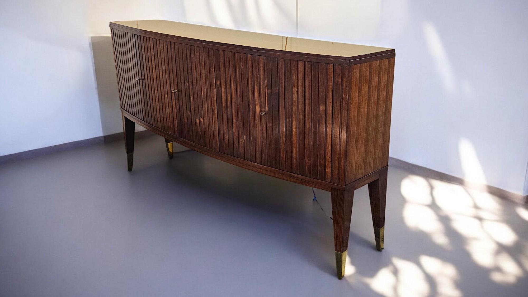 Italian Mid Century Sideboard attributed to Paolo Buffa, 1950s For Sale 1