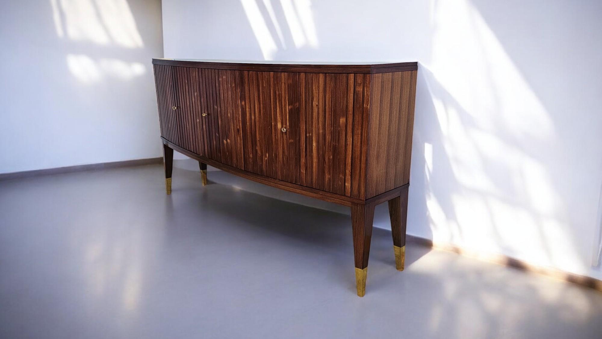 Italian Mid Century Sideboard attributed to Paolo Buffa, 1950s For Sale 11
