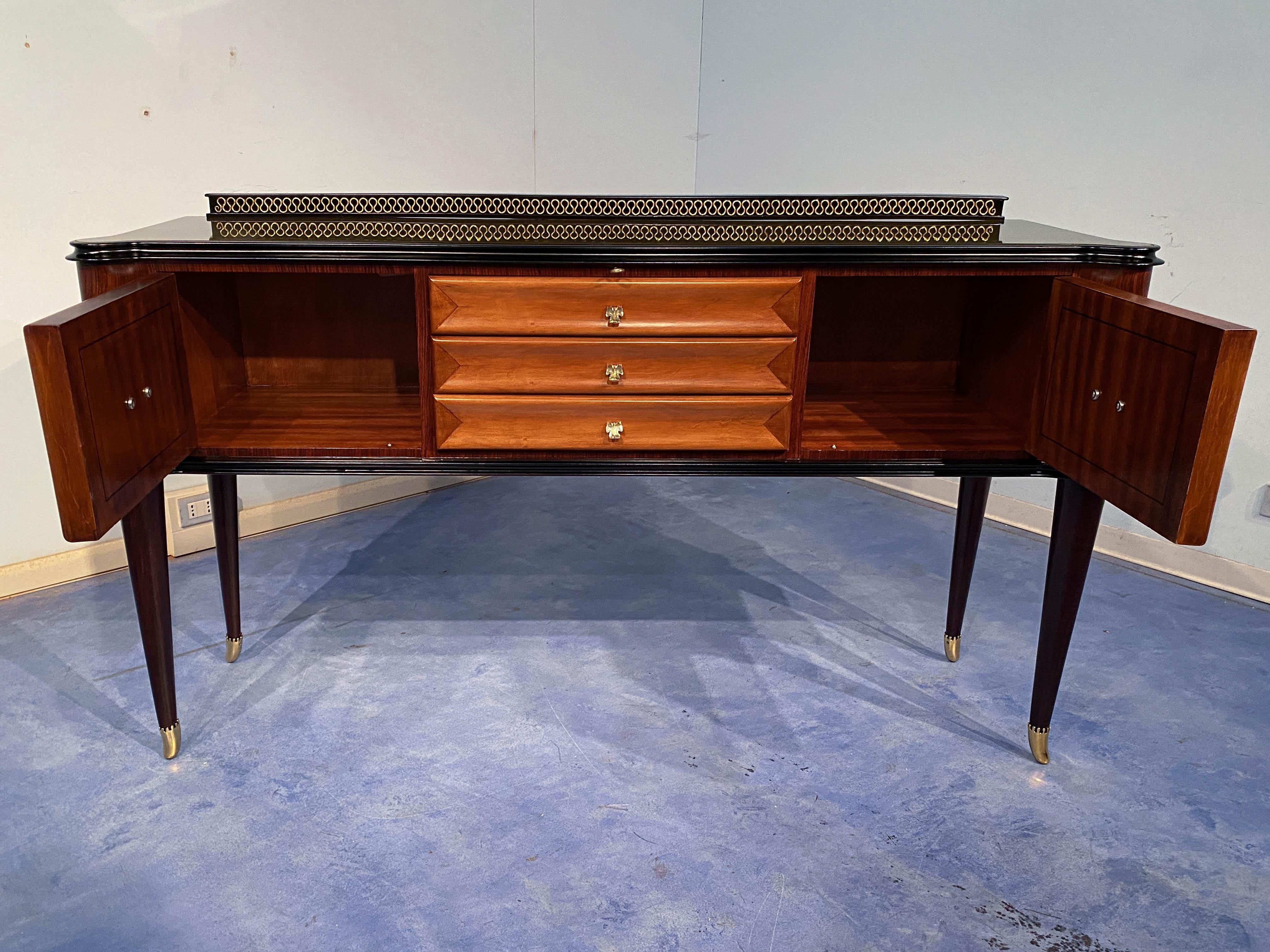 Italian Mid-Century Sideboard by Paolo Buffa, 1950s For Sale 10