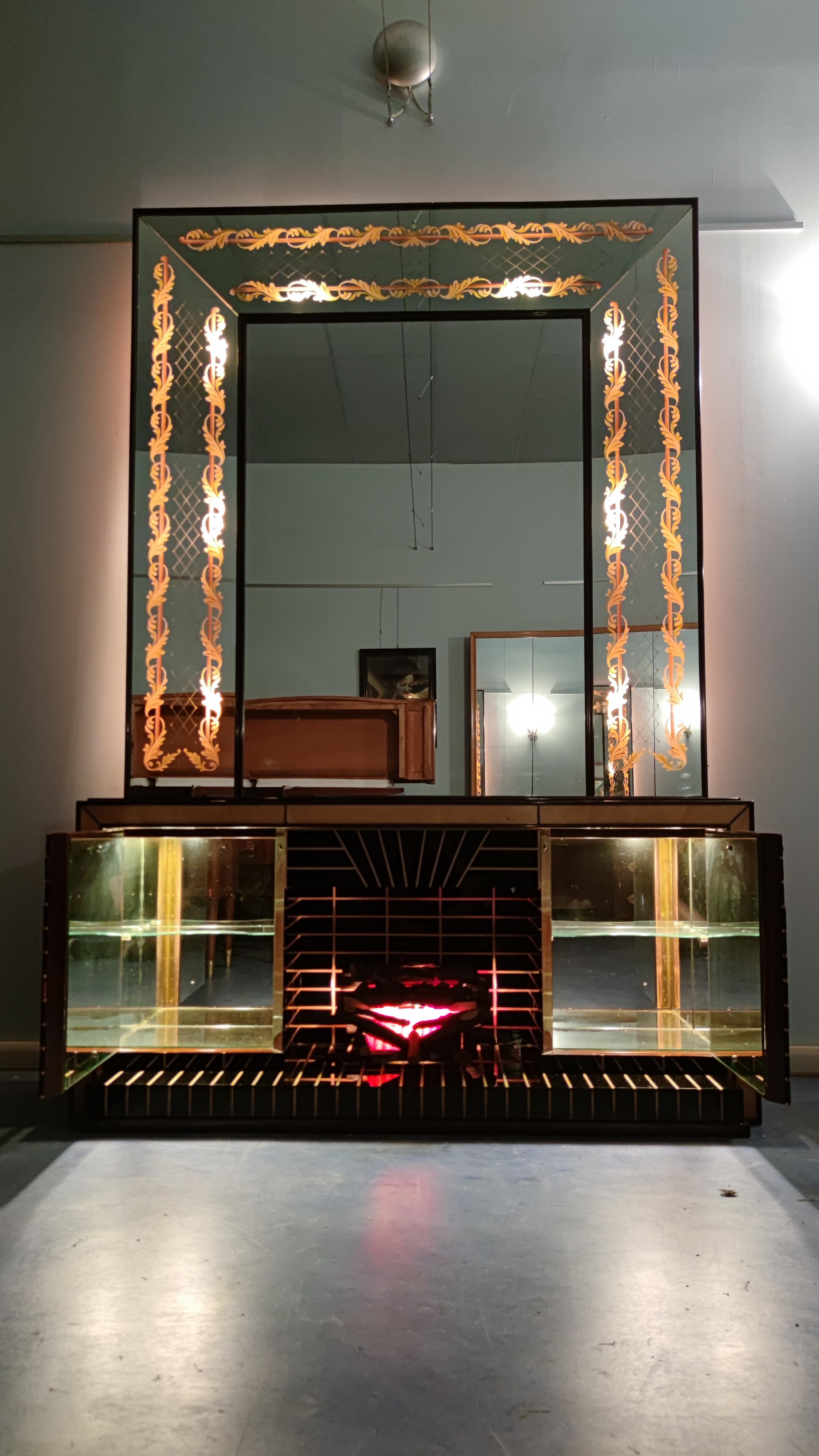 Italienisches Sideboard mit Spiegel von Luigi Brusotti aus der Mitte des Jahrhunderts, 1940er Jahre im Angebot 14