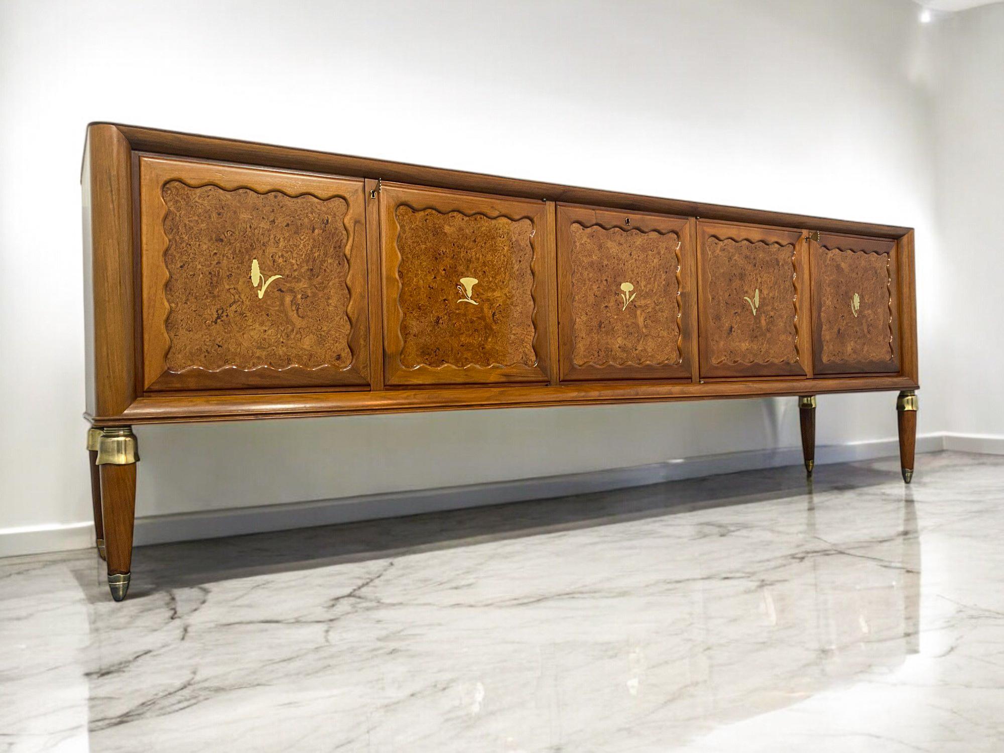 Buffet italien du milieu du siècle, designé par Paolo Buffa, années 1950 en vente 3