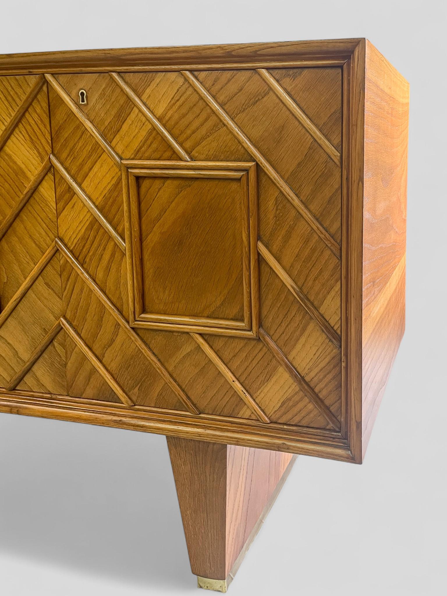 Mid-20th Century Italian Mid-century Sideboard from the 1950s attributed to Pierluigi Colli For Sale
