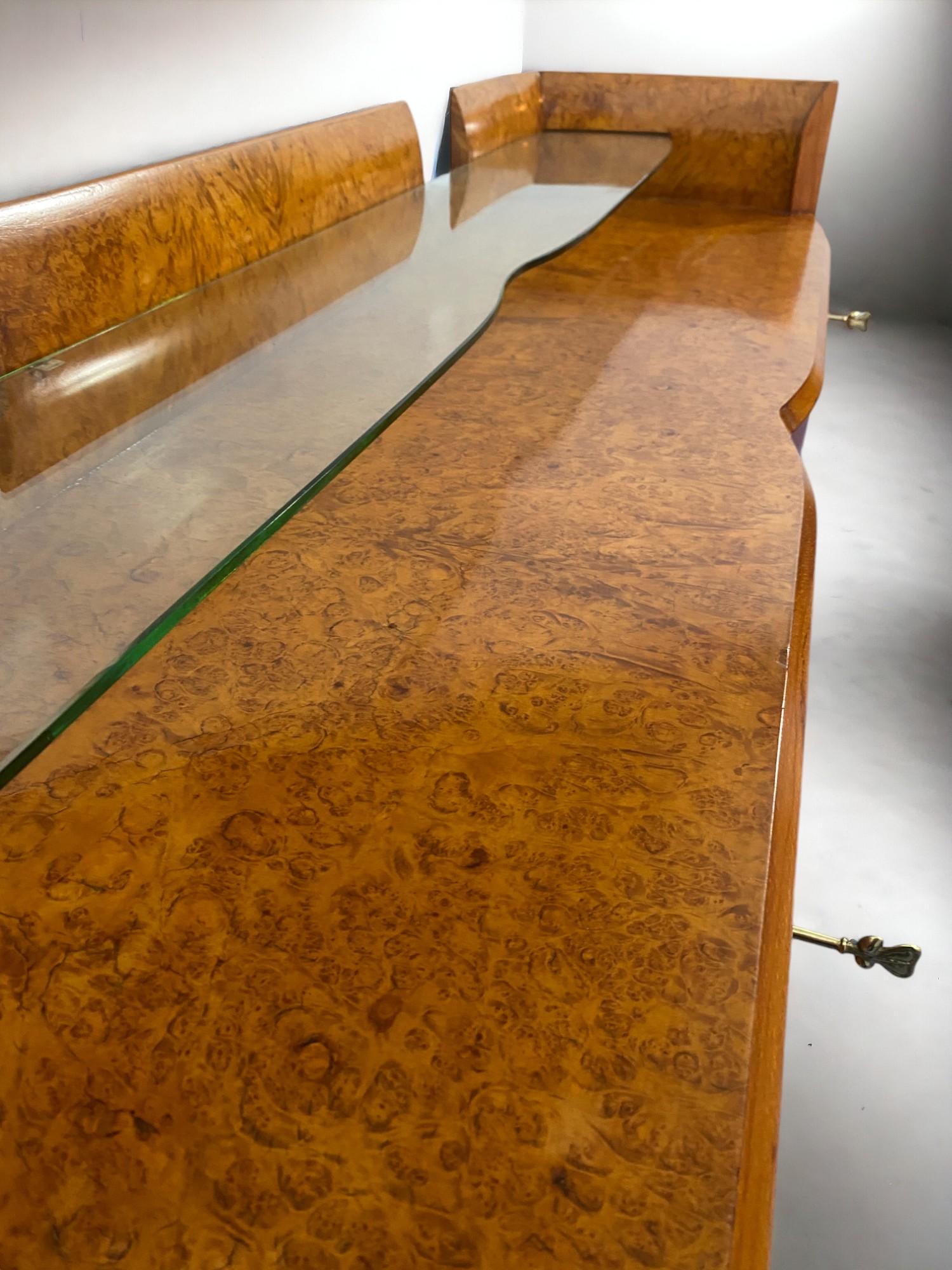 Italian Mid Century Sideboard Honey Color in Birch Wood, 1950s For Sale 12