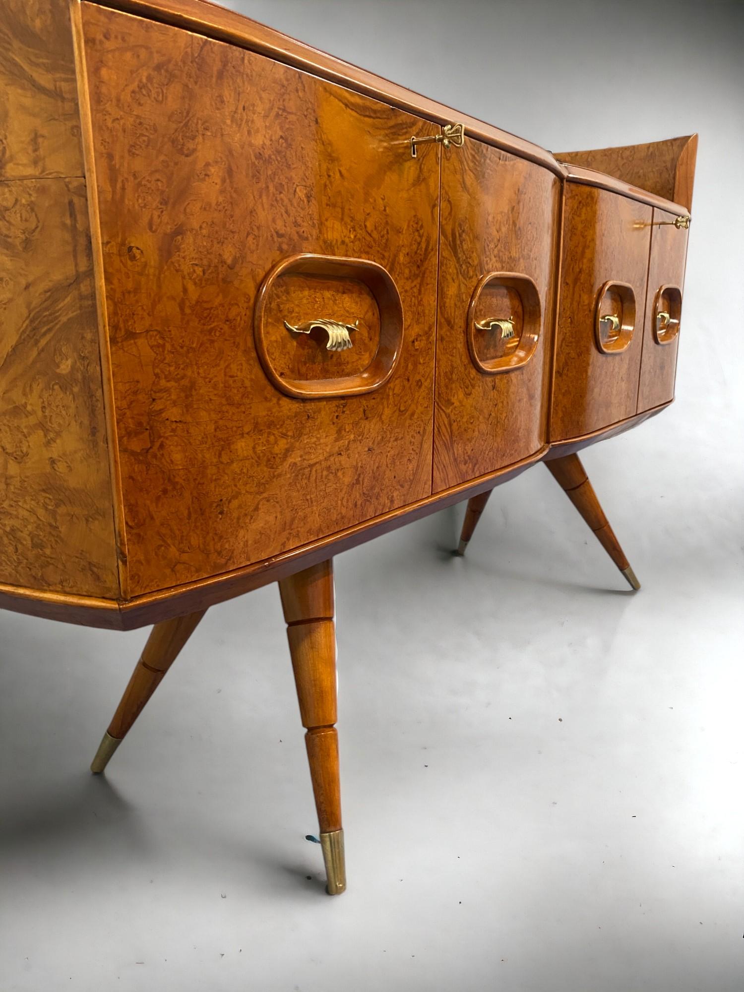 Veneer Italian Mid Century Sideboard Honey Color in Birch Wood, 1950s For Sale