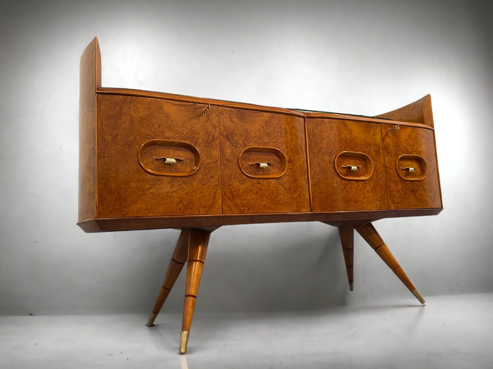 Italian Mid Century Sideboard Honey Color in Birch Wood, 1950s In Good Condition For Sale In Traversetolo, IT
