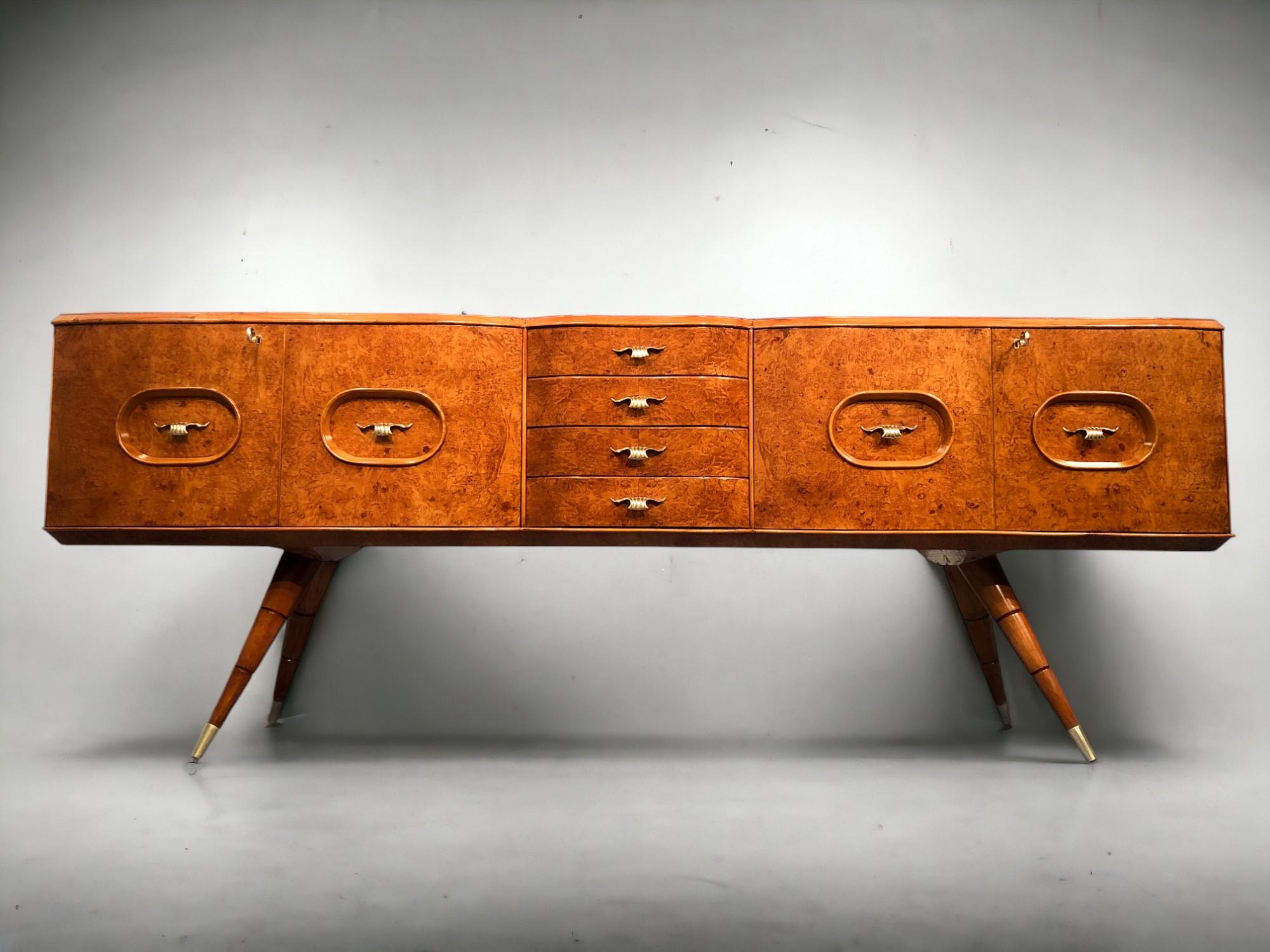 Credenza italiana di metà secolo Colore Miele in Wood Wood, anni '50 in vendita 3