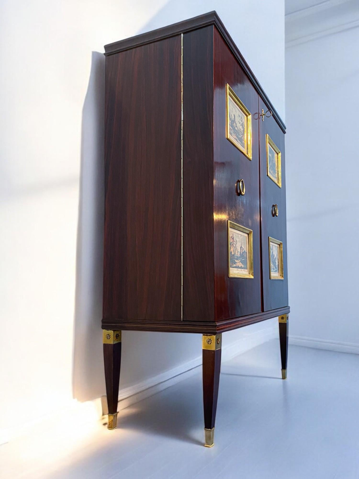 Aparador o mueble bar italiano de mediados de siglo de Paolo Buffa, años 50 Italiano en venta