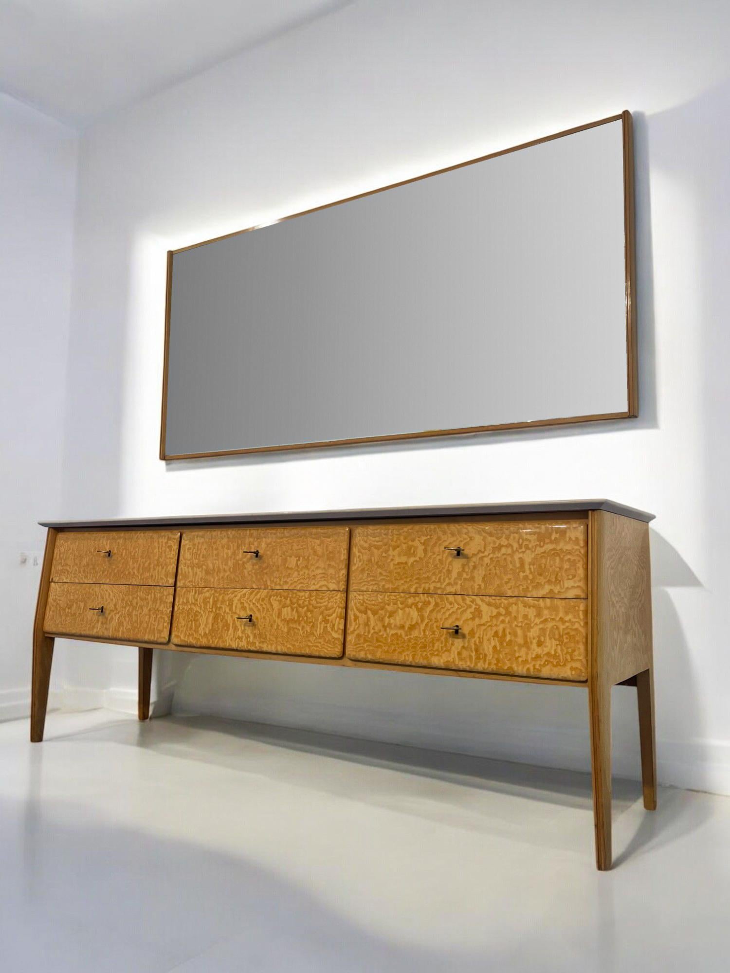 Veneer Italian Mid Century Sideboard or Chest of drawers attributed to Giò Ponti, 1950s For Sale