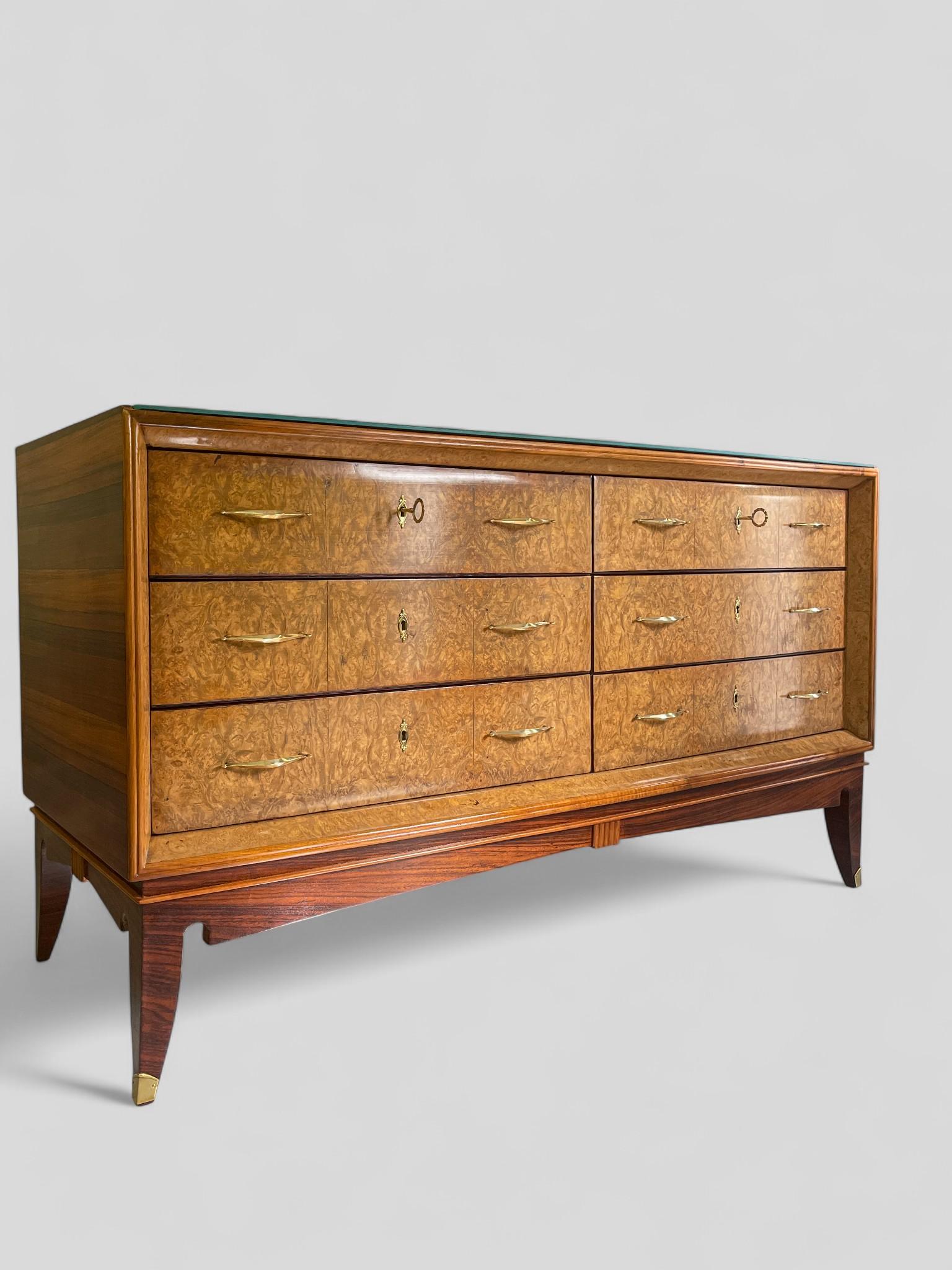Brass Italian Mid-Century Sideboard or Chest of Drawers in  Maple Root, 1950s For Sale