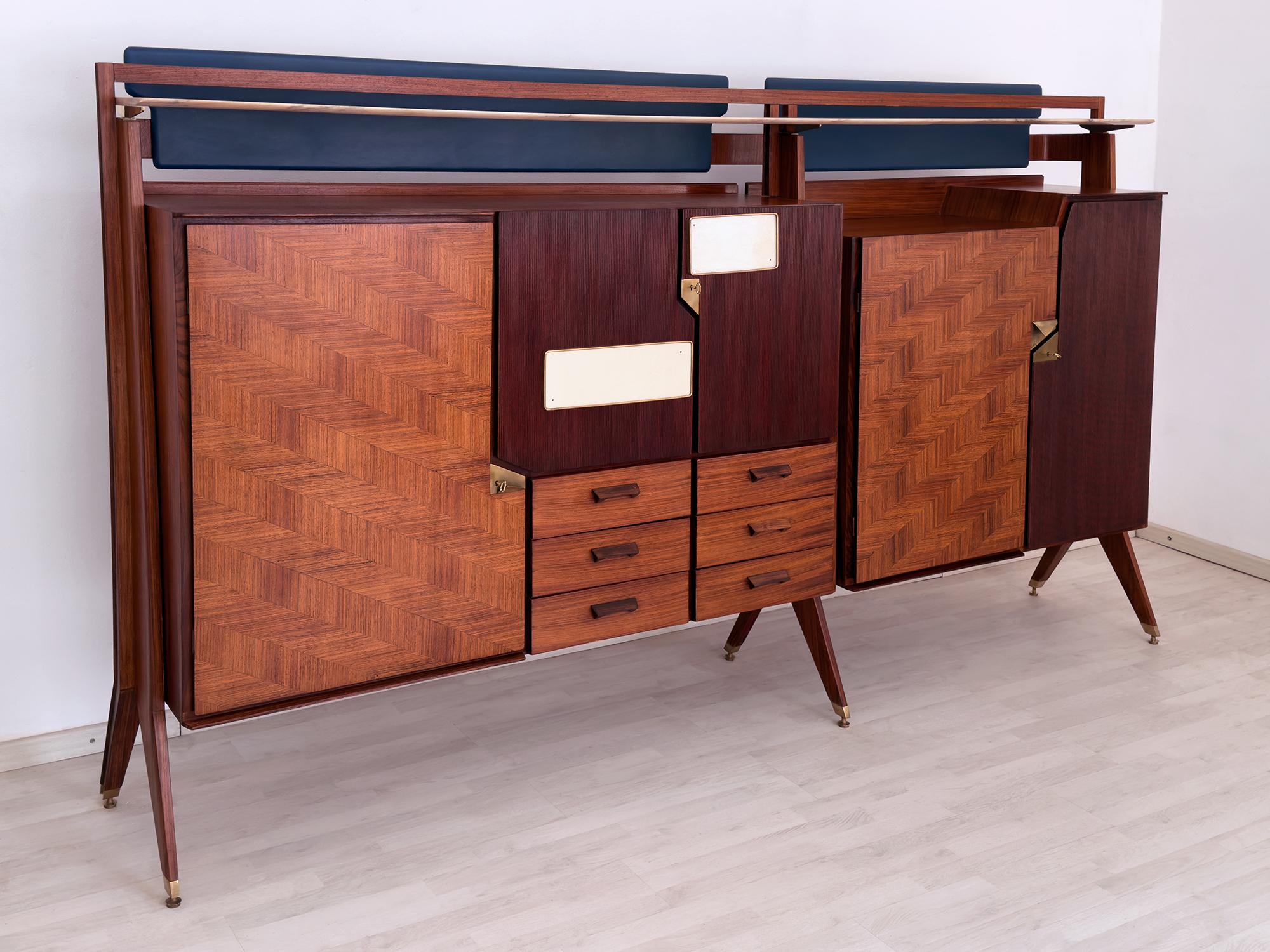 Italian Midcentury Sideboard or Bar Cabinet by La Permanente Mobili Cantù, 1950s For Sale 8