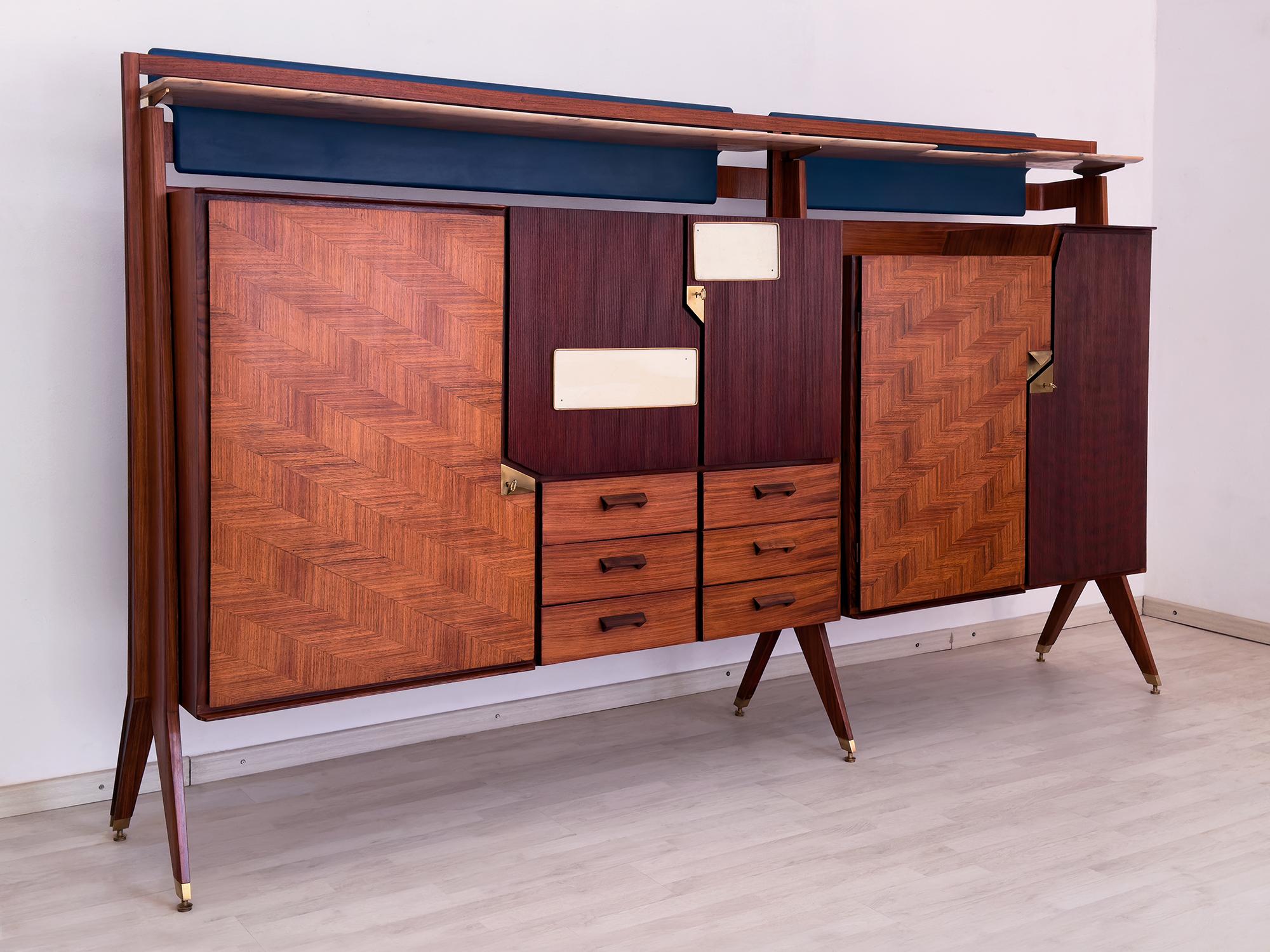 Italian Midcentury Sideboard or Bar Cabinet by La Permanente Mobili Cantù, 1950s For Sale 9