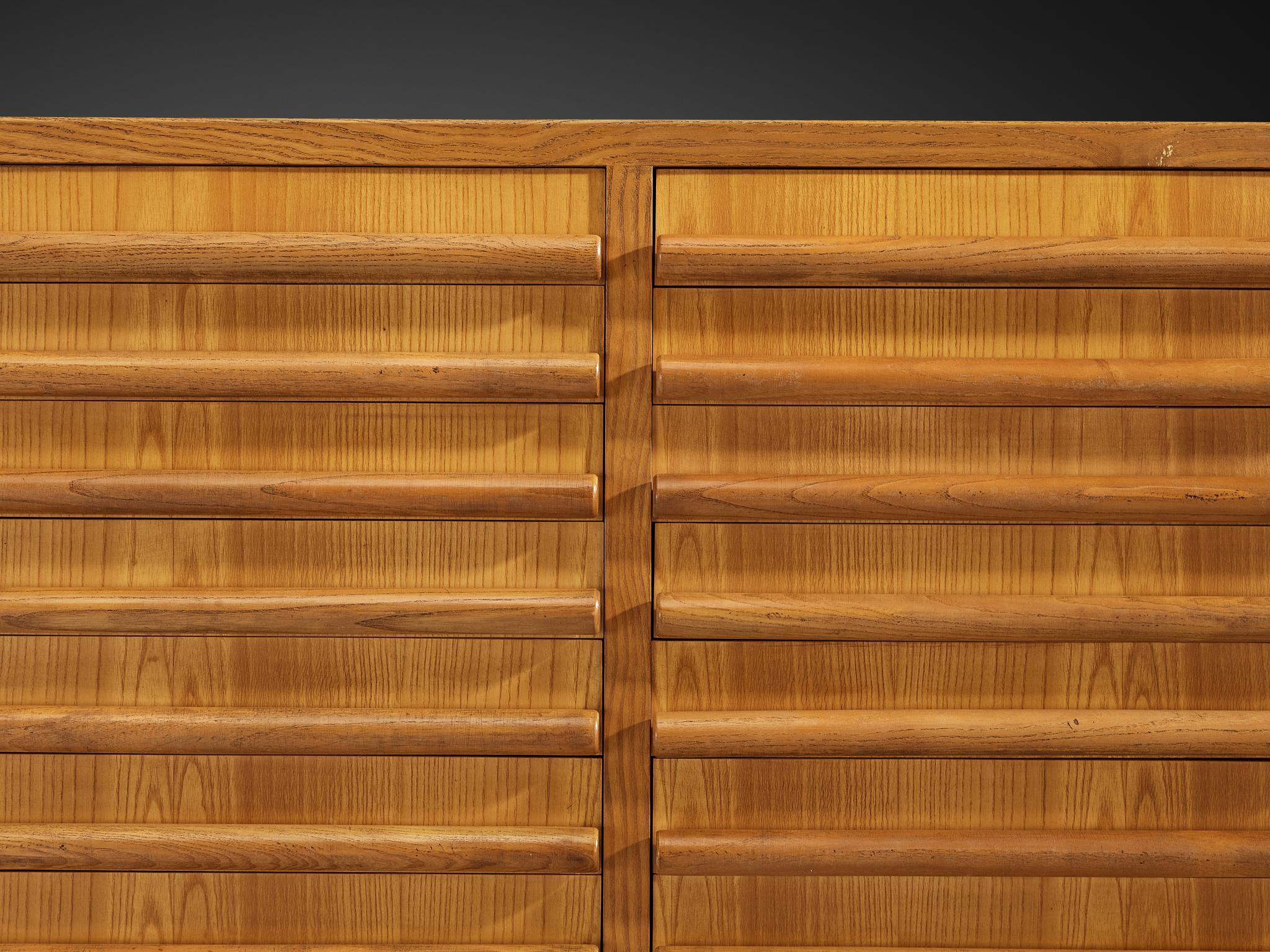 Italian Mid-Century Sideboards in Ash For Sale 7