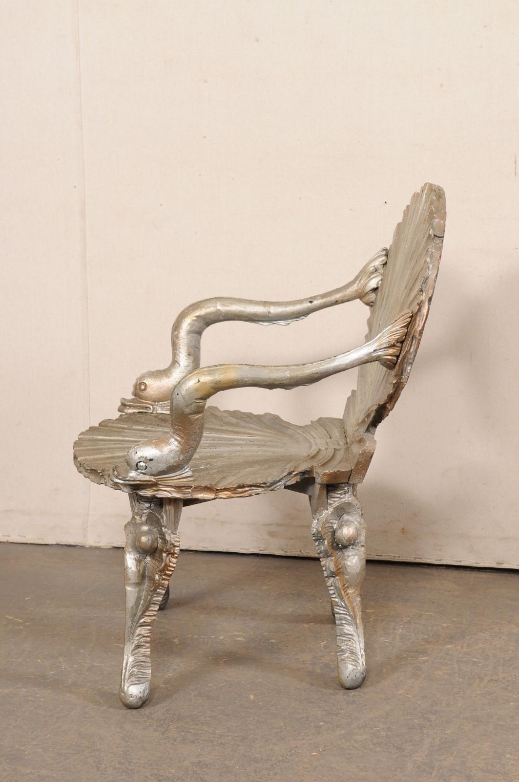 Italian Mid-Century Silver Clam-Shell Grotto Chair For Sale 4